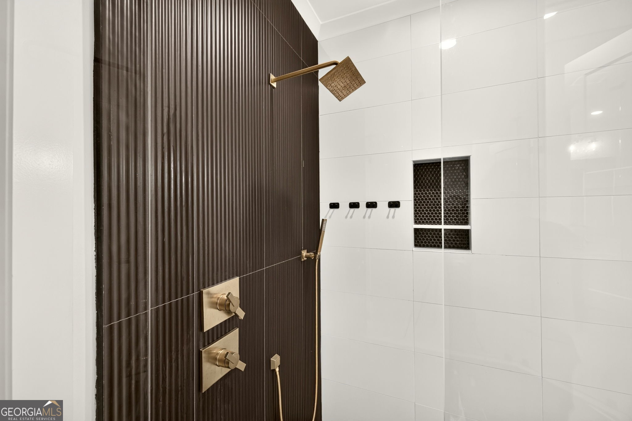 200 Cicely Way Property Photo 46