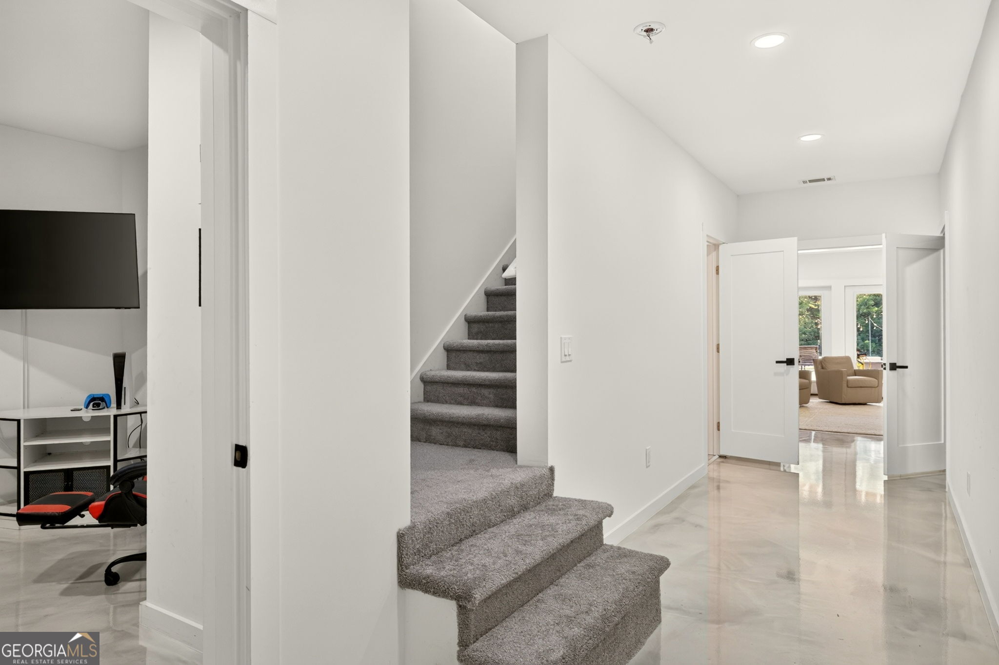200 Cicely Way Property Photo 68