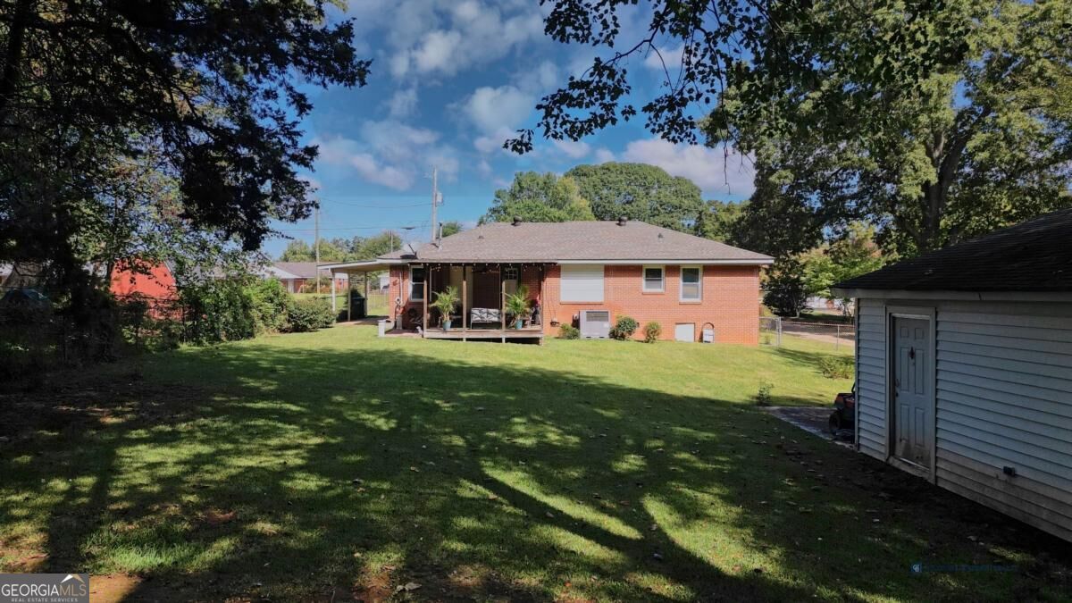 304 Mobley Street Property Photo 11