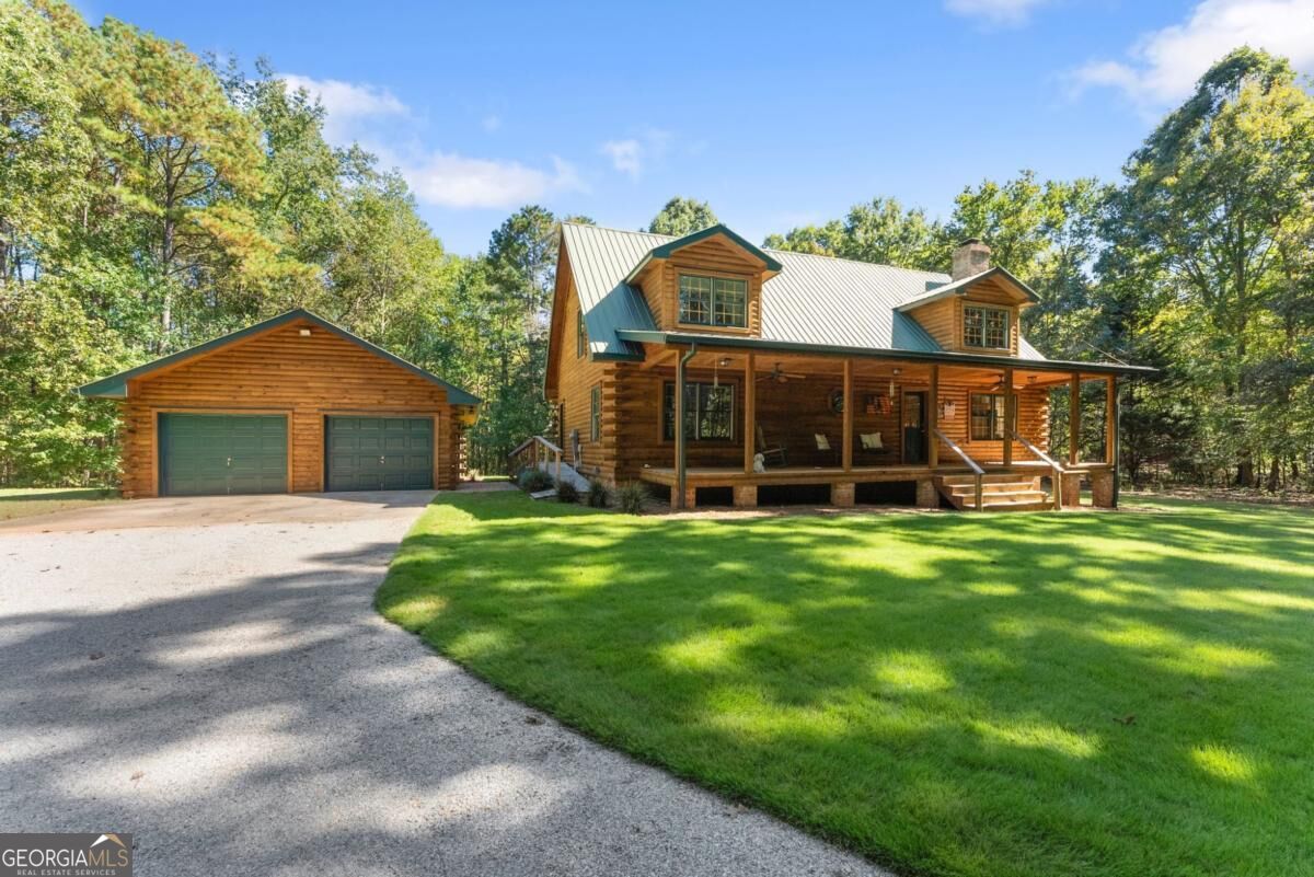 1120 Ridgewood Drive