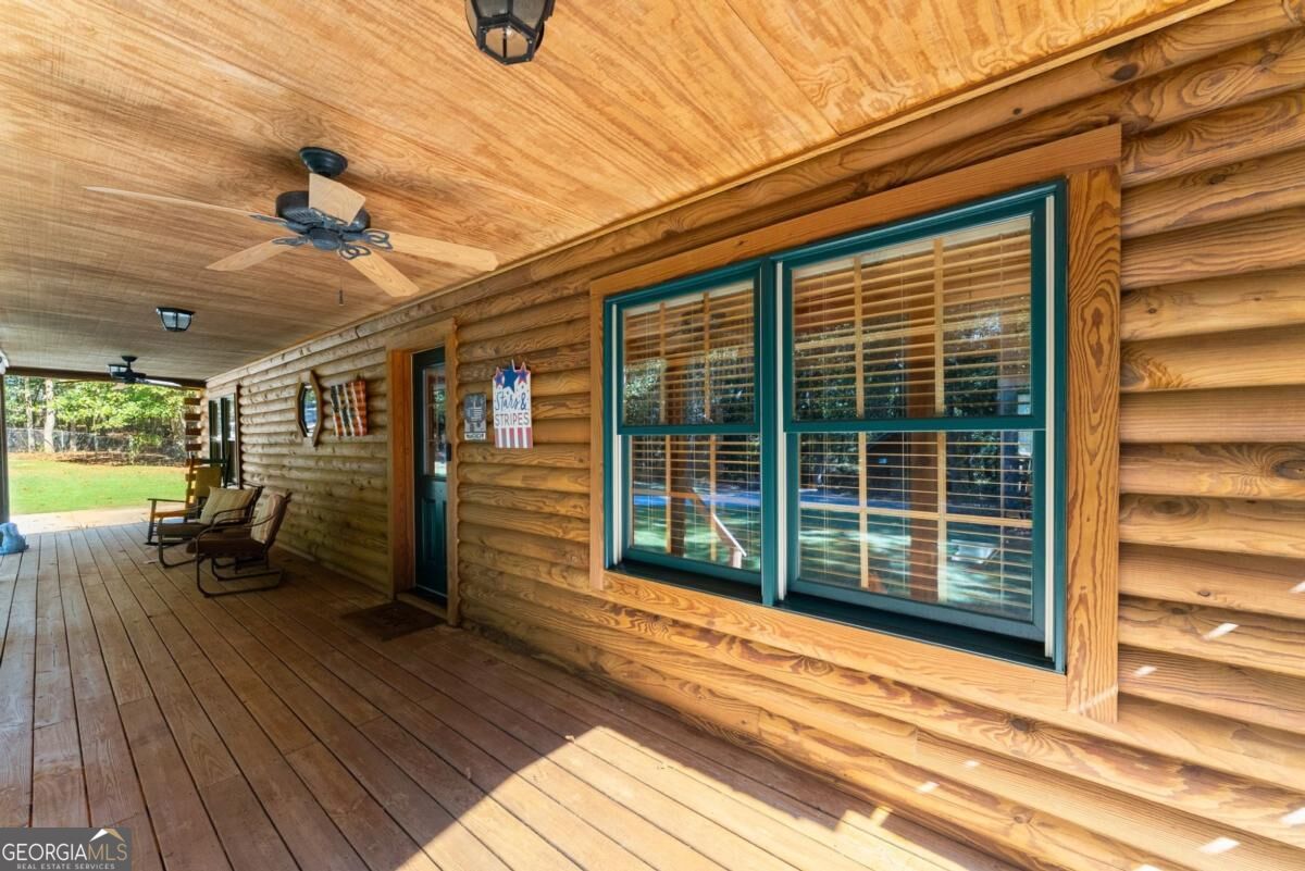 1120 Ridgewood Drive Property Photo 9
