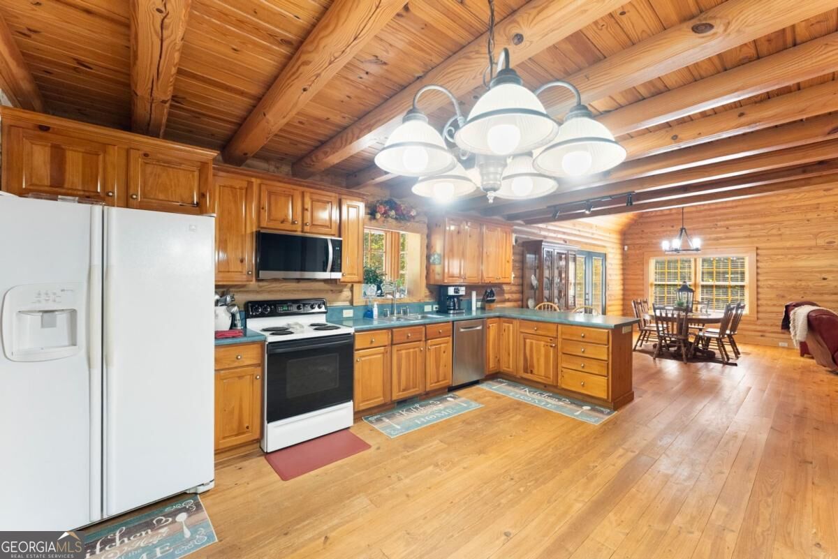 1120 Ridgewood Drive Property Photo 18