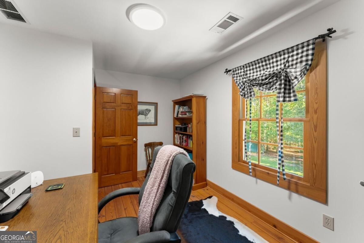 1120 Ridgewood Drive Property Photo 33