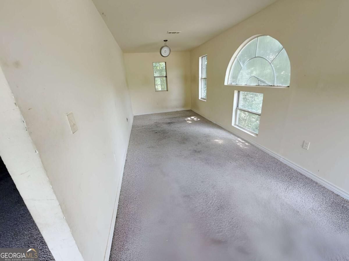 970 Allgood Road Property Photo 7