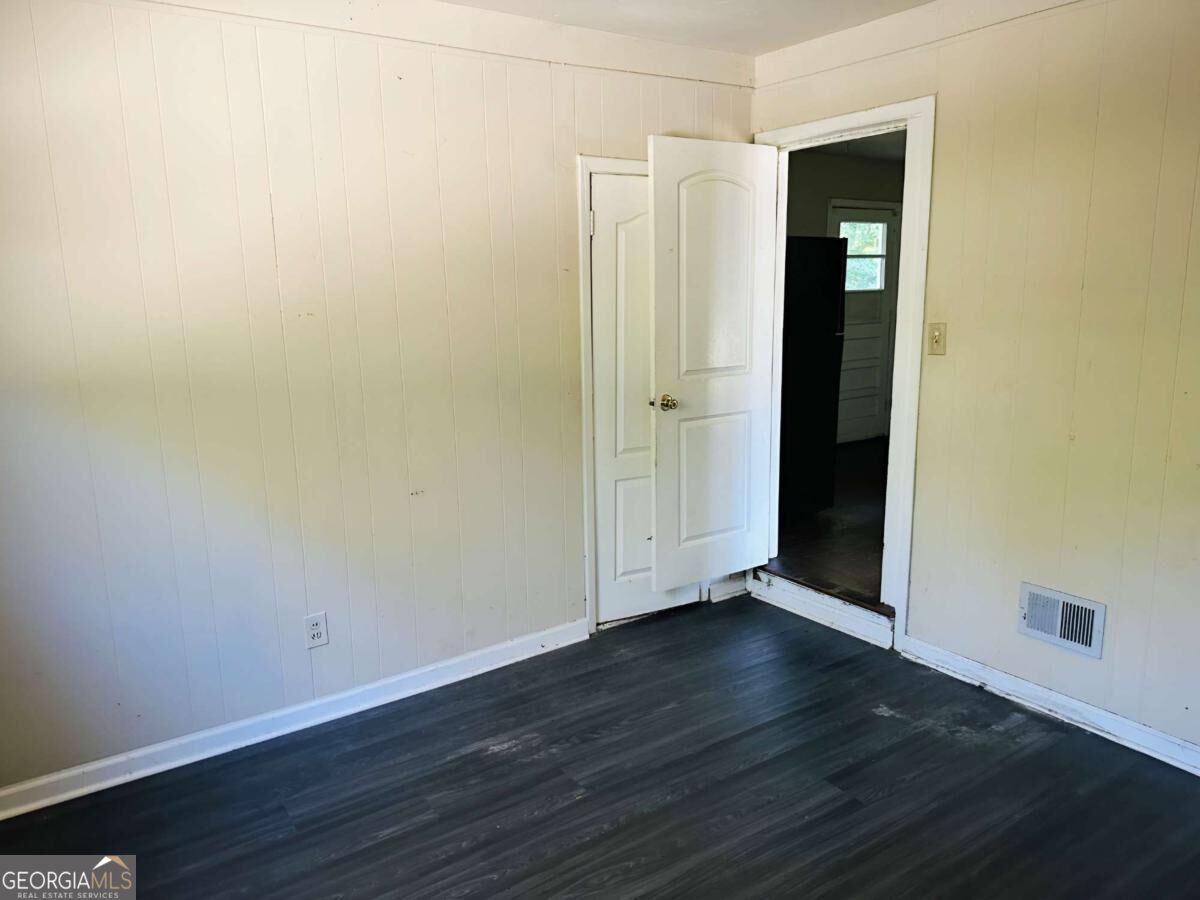 970 Allgood Road Property Photo 13