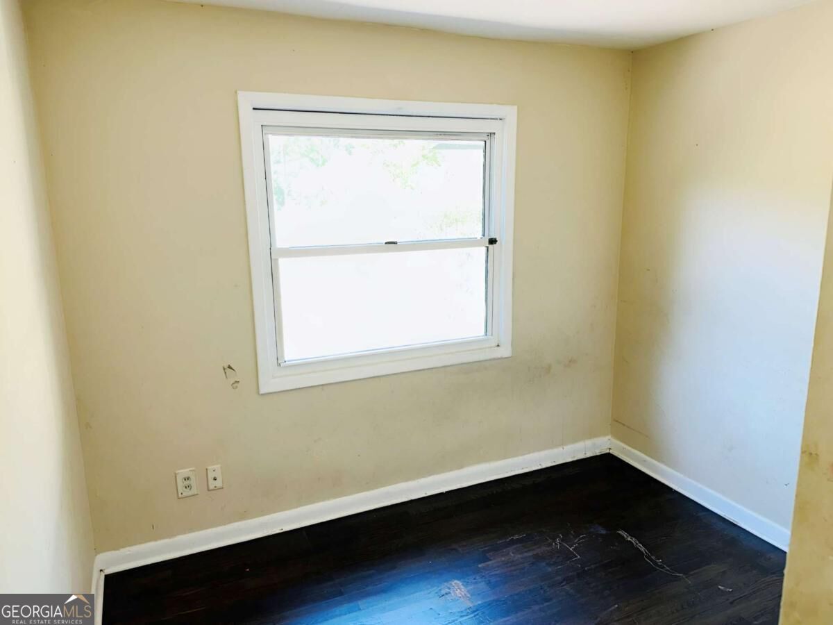 970 Allgood Road Property Photo 17