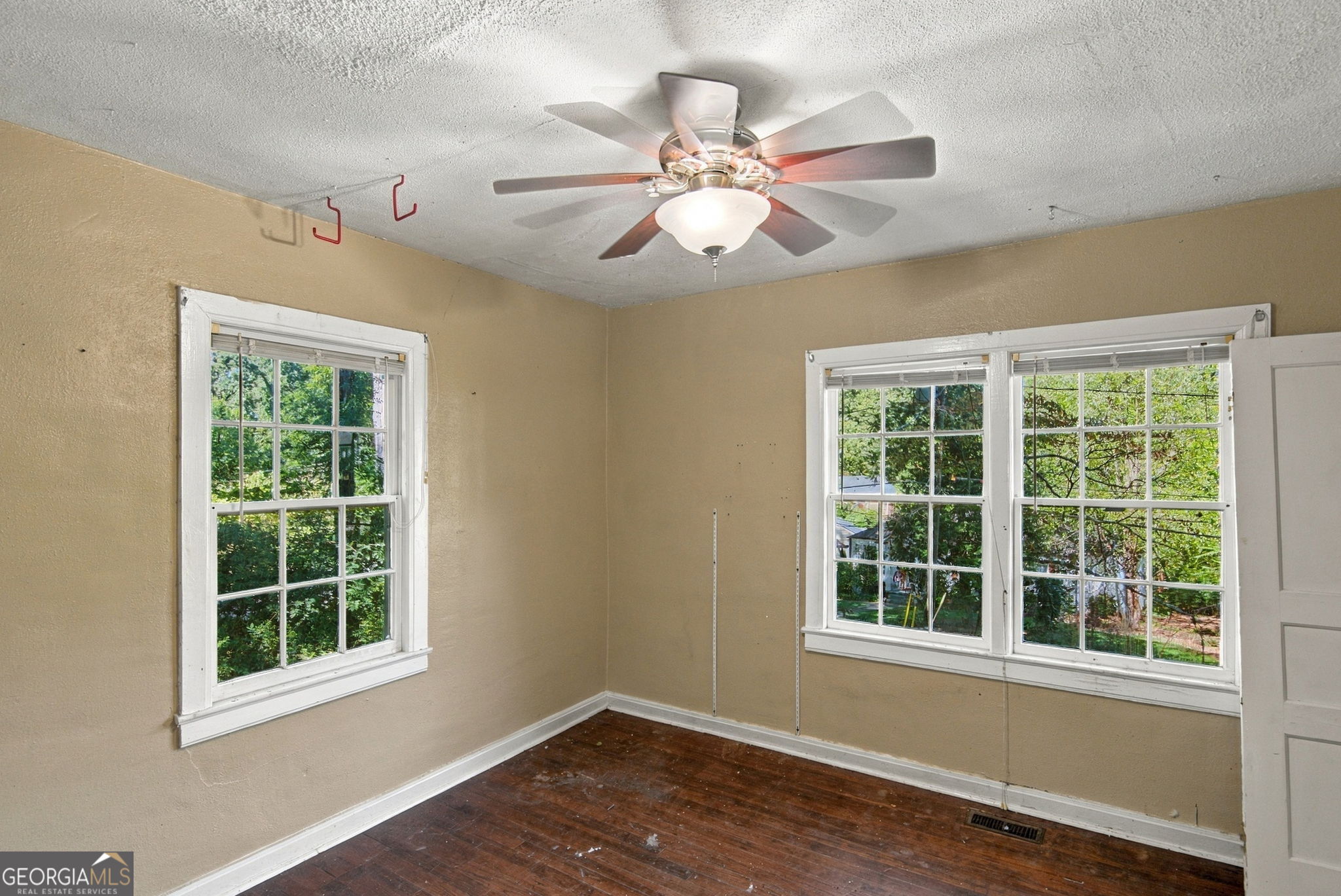 620 S Gordon Circle Property Photo 15