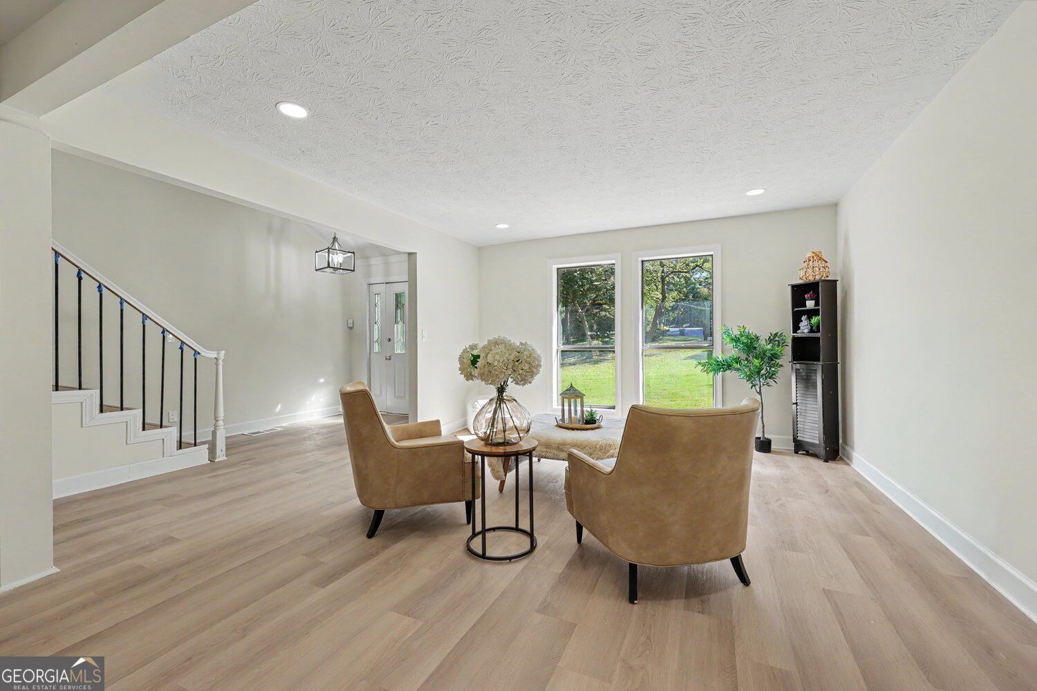 3852 Chattawood Drive Nw Property Photo 5