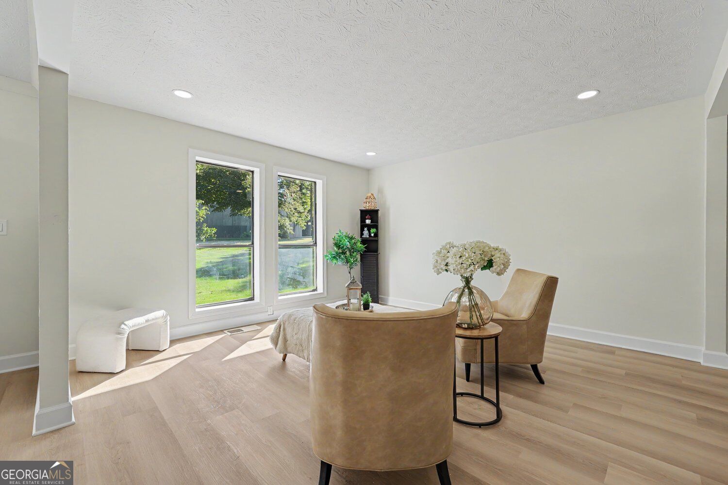 3852 Chattawood Drive Nw Property Photo 6