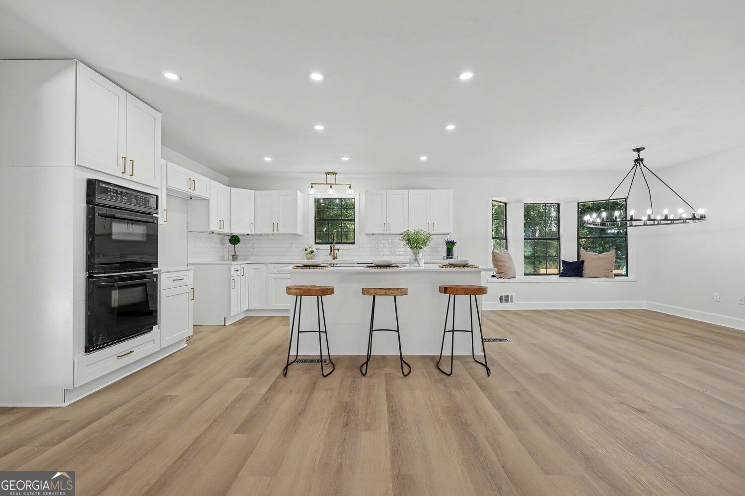 3852 Chattawood Drive Nw Property Photo 9