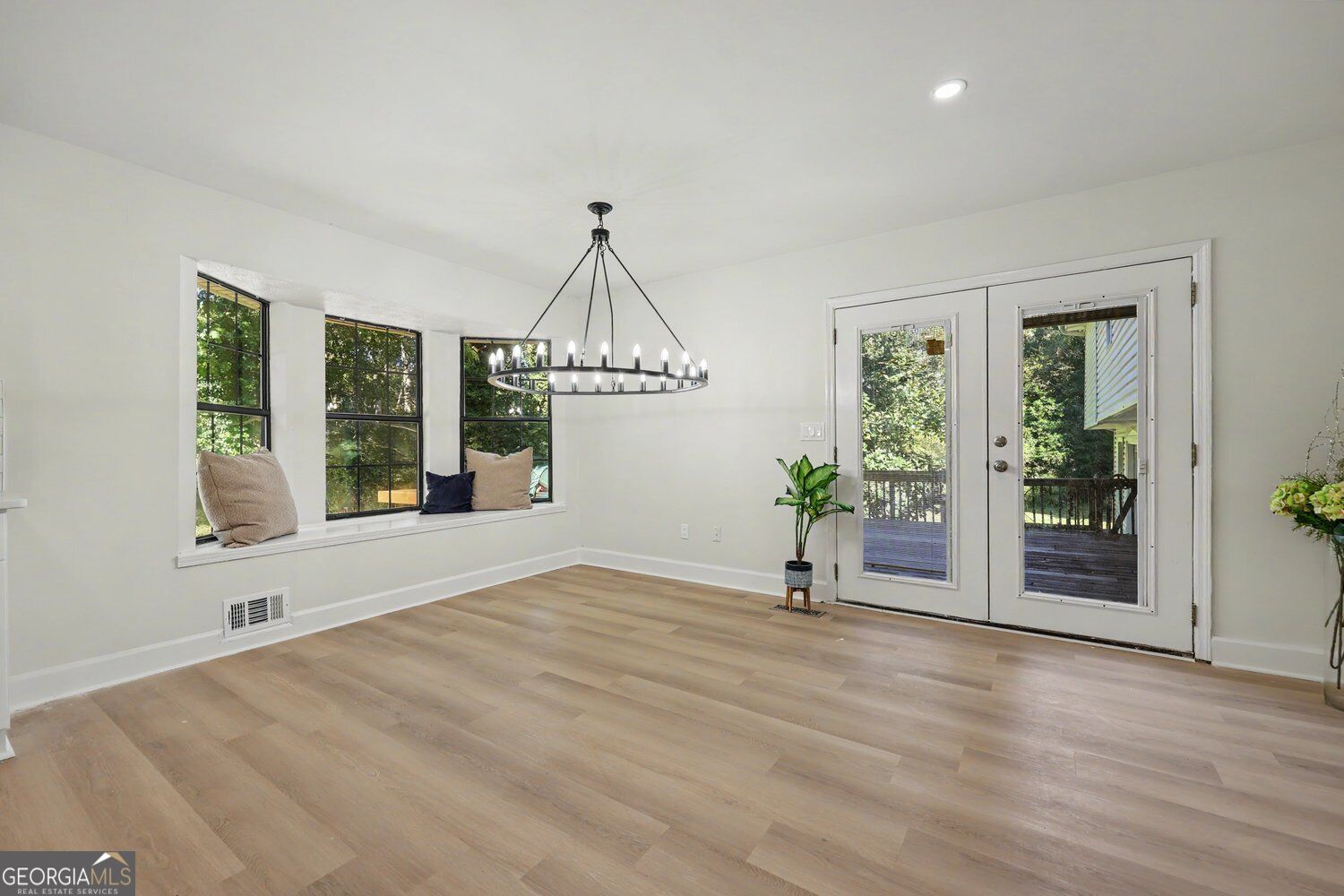 3852 Chattawood Drive Nw Property Photo 18
