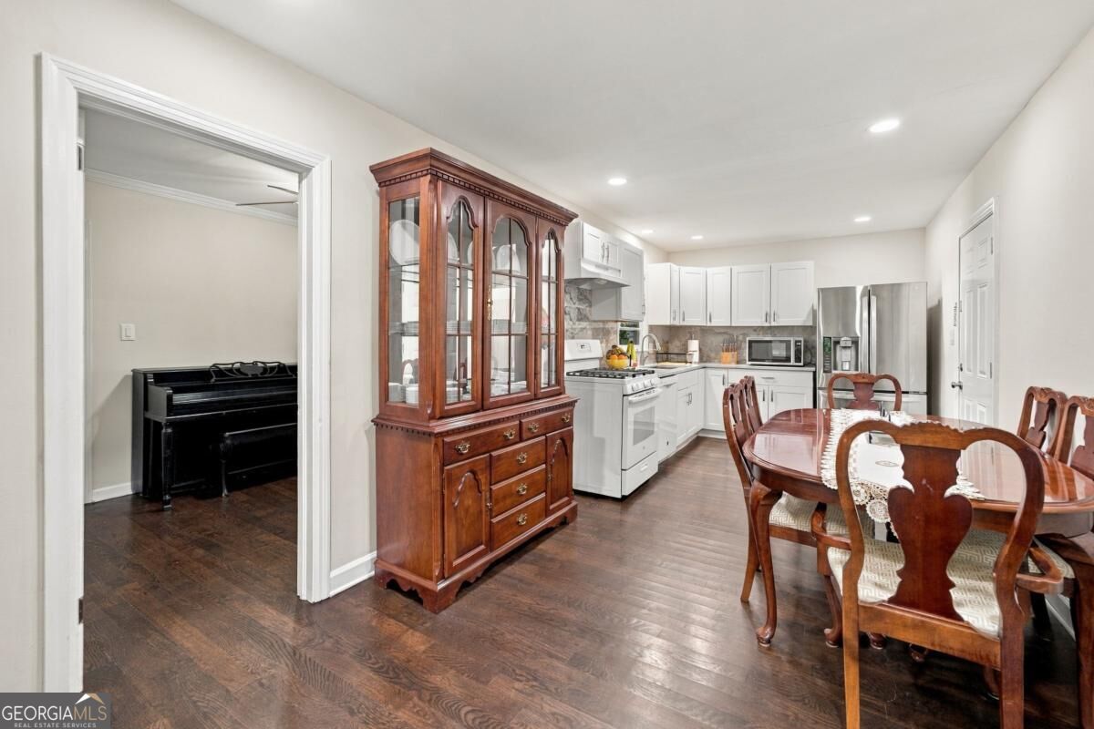 169 Herbert Drive Se Property Photo 12
