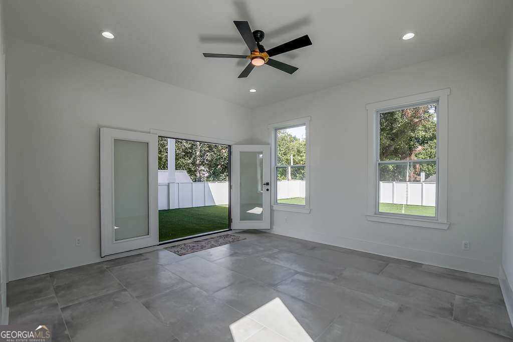 1064 Mcdaniel Street Sw Property Photo 37