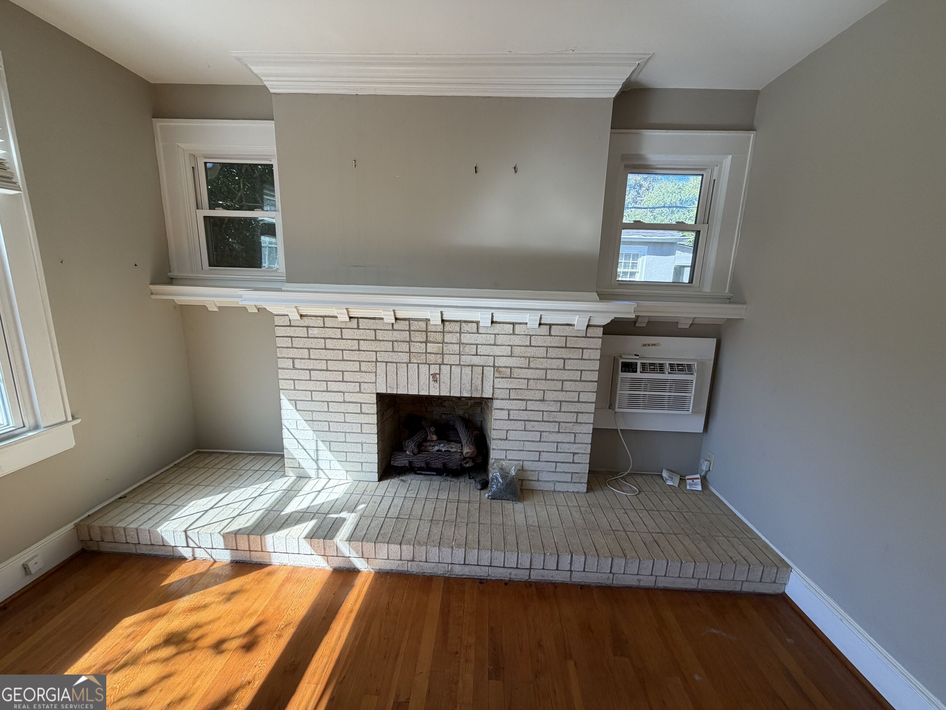 508 Charlton Street Nw Property Photo 5