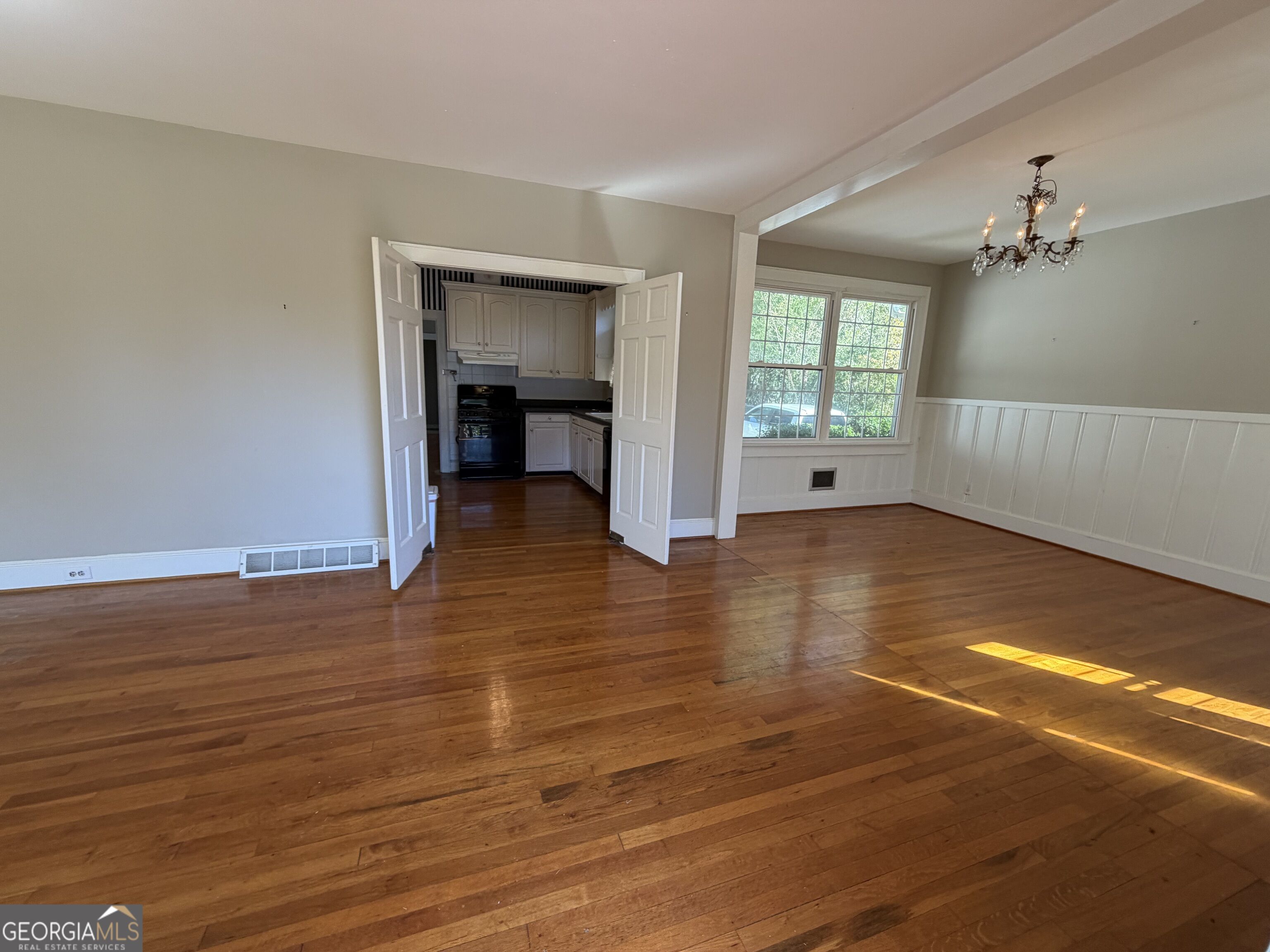 508 Charlton Street Nw Property Photo 6