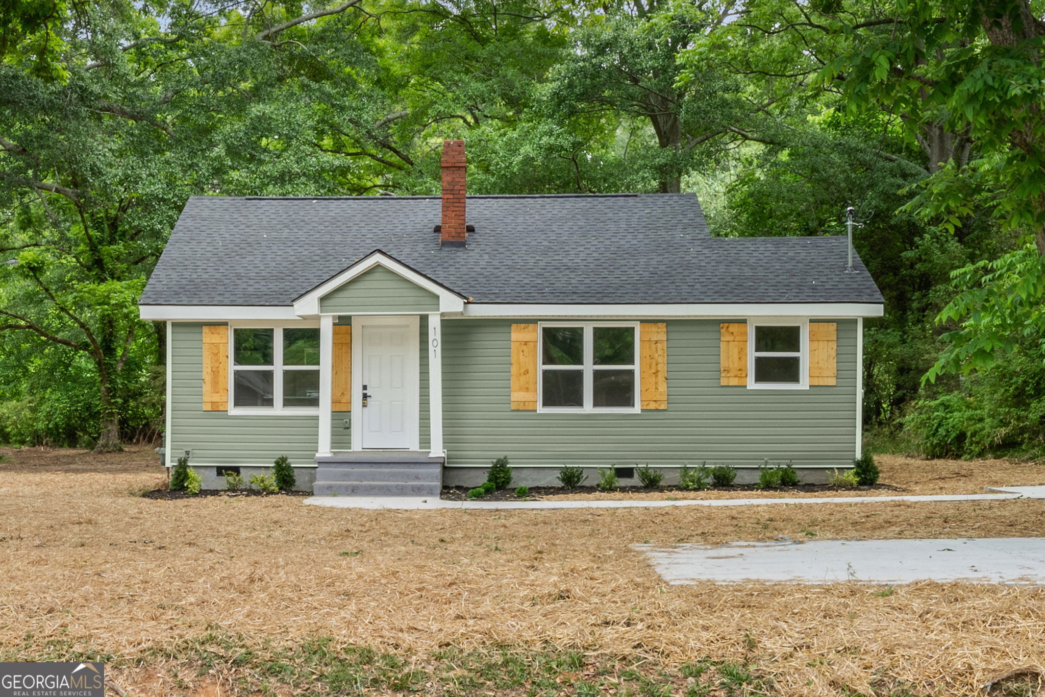 101 Vineyard Road Property Photo 3