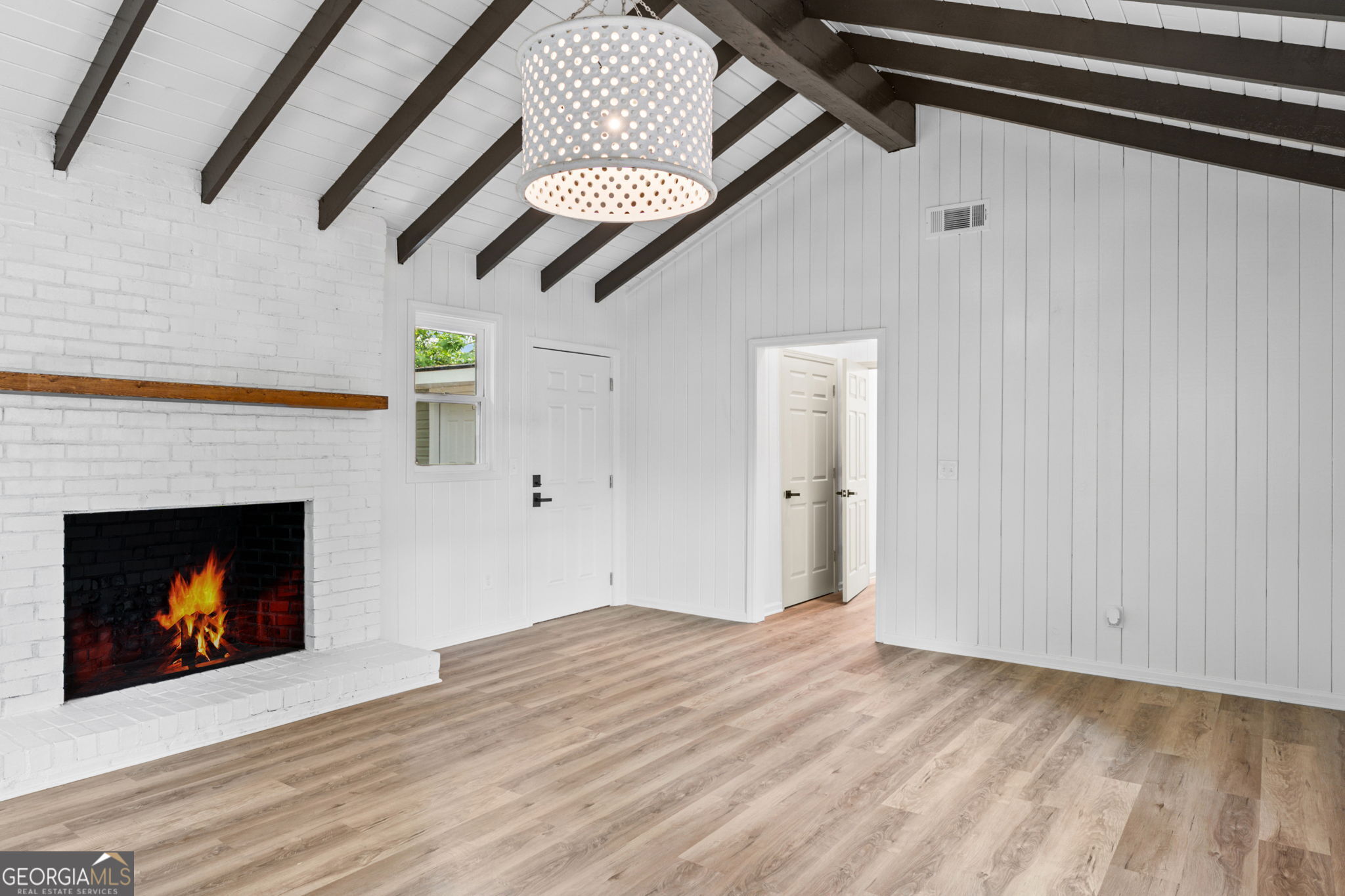 101 Vineyard Road Property Photo 10
