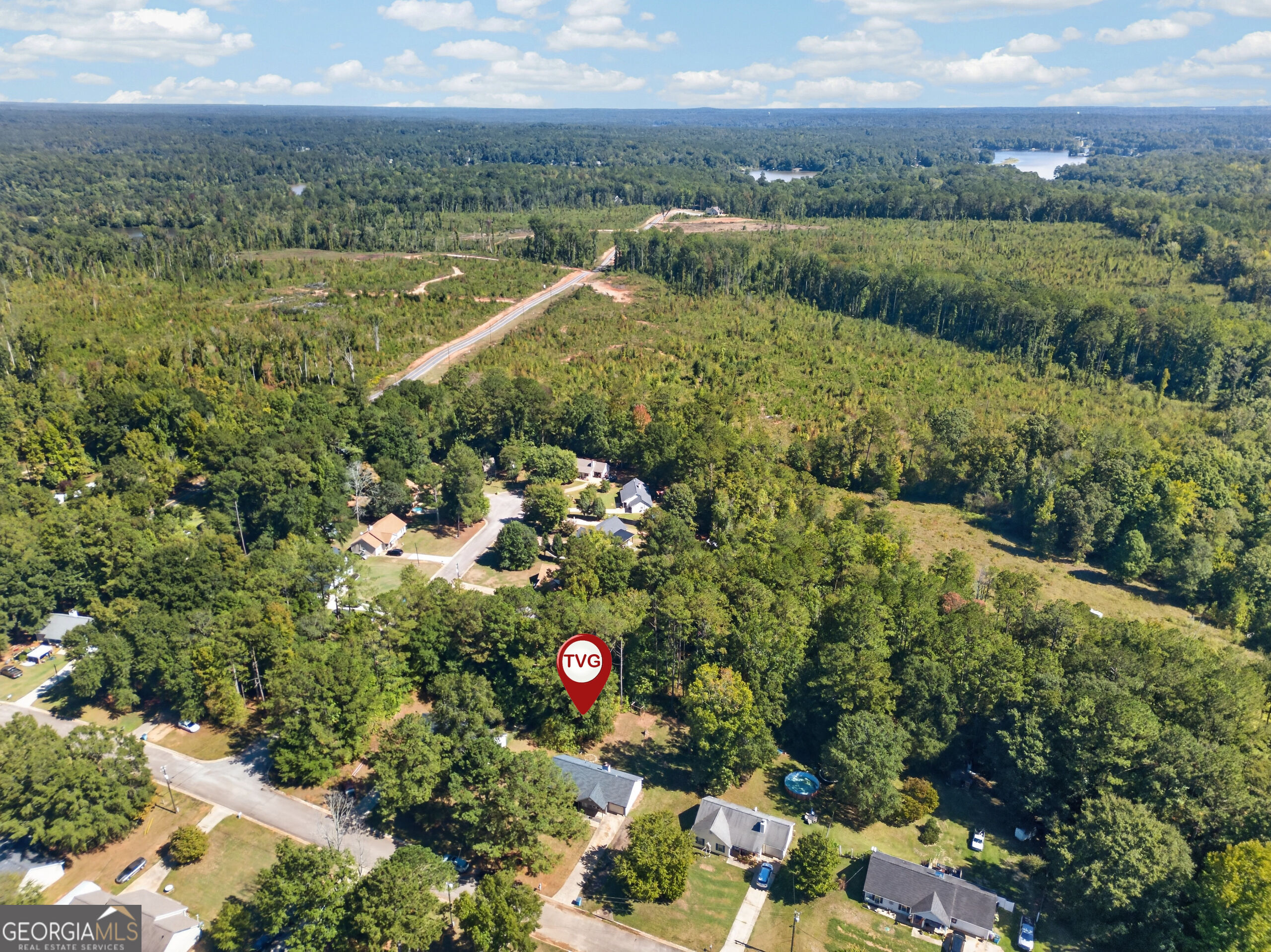 112 Starlake Drive Property Photo 3