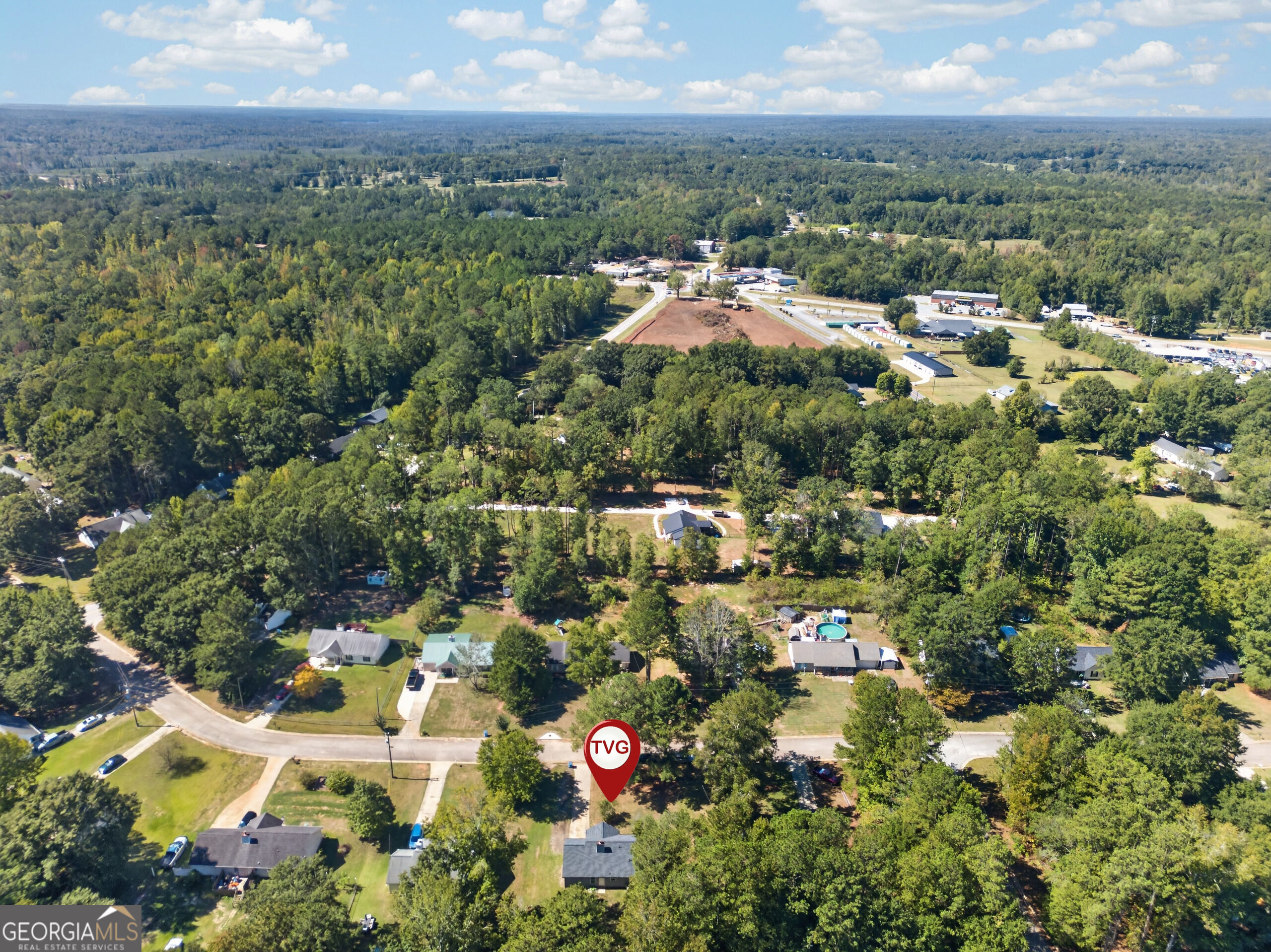 112 Starlake Drive Property Photo 4