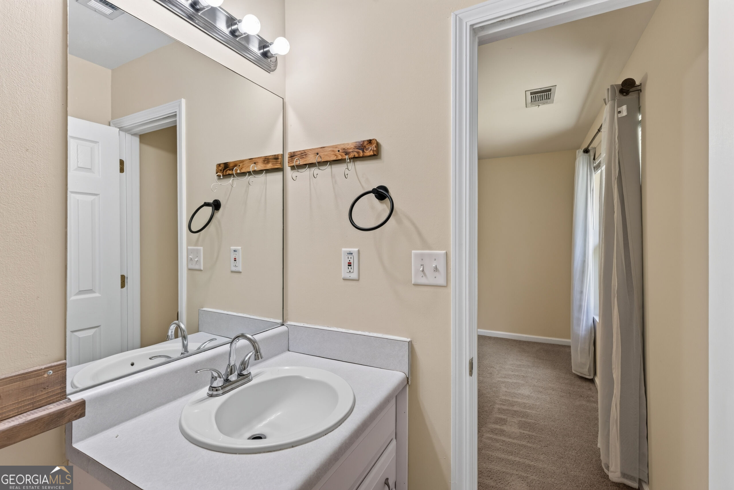 112 Starlake Drive Property Photo 21