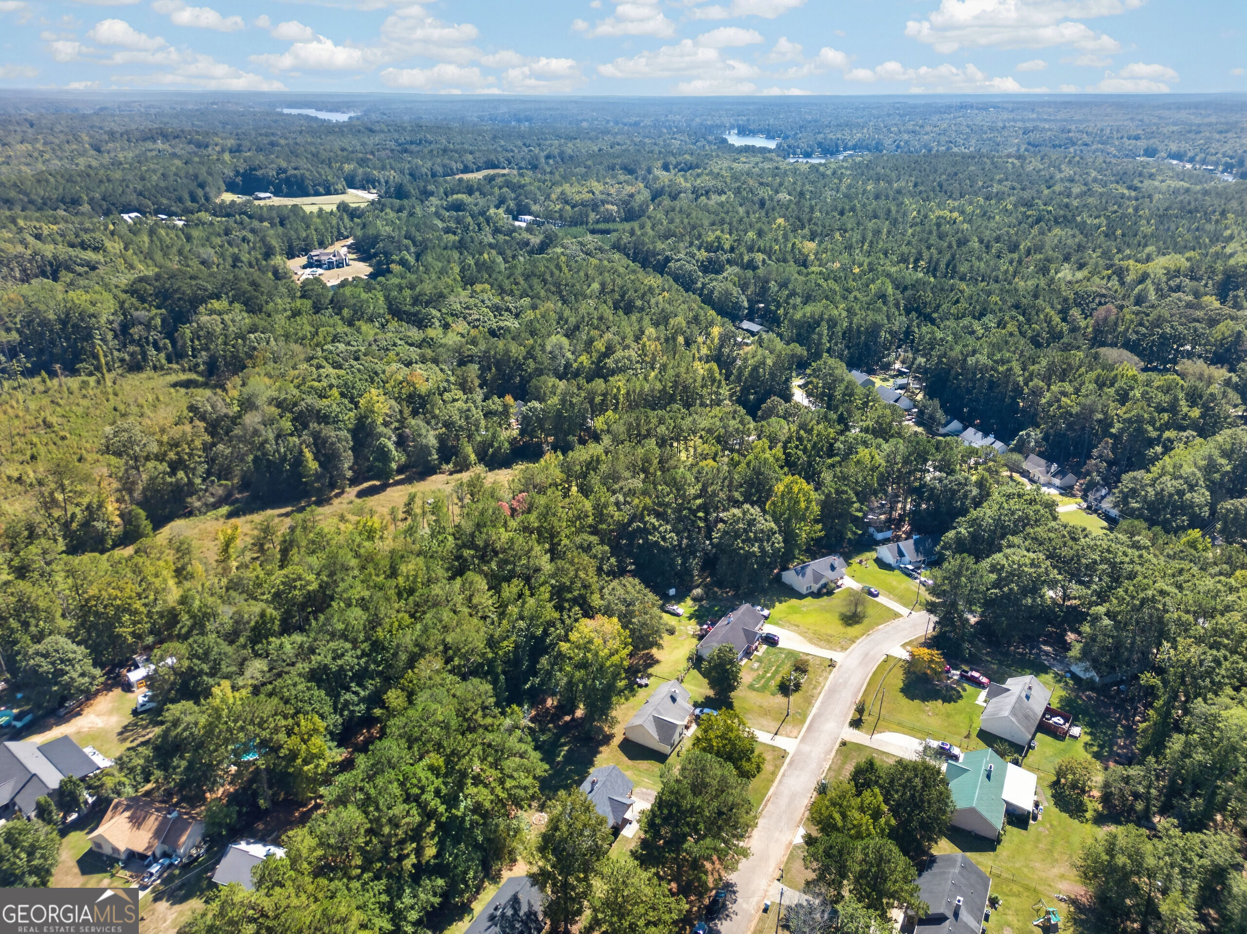 112 Starlake Drive Property Photo 40