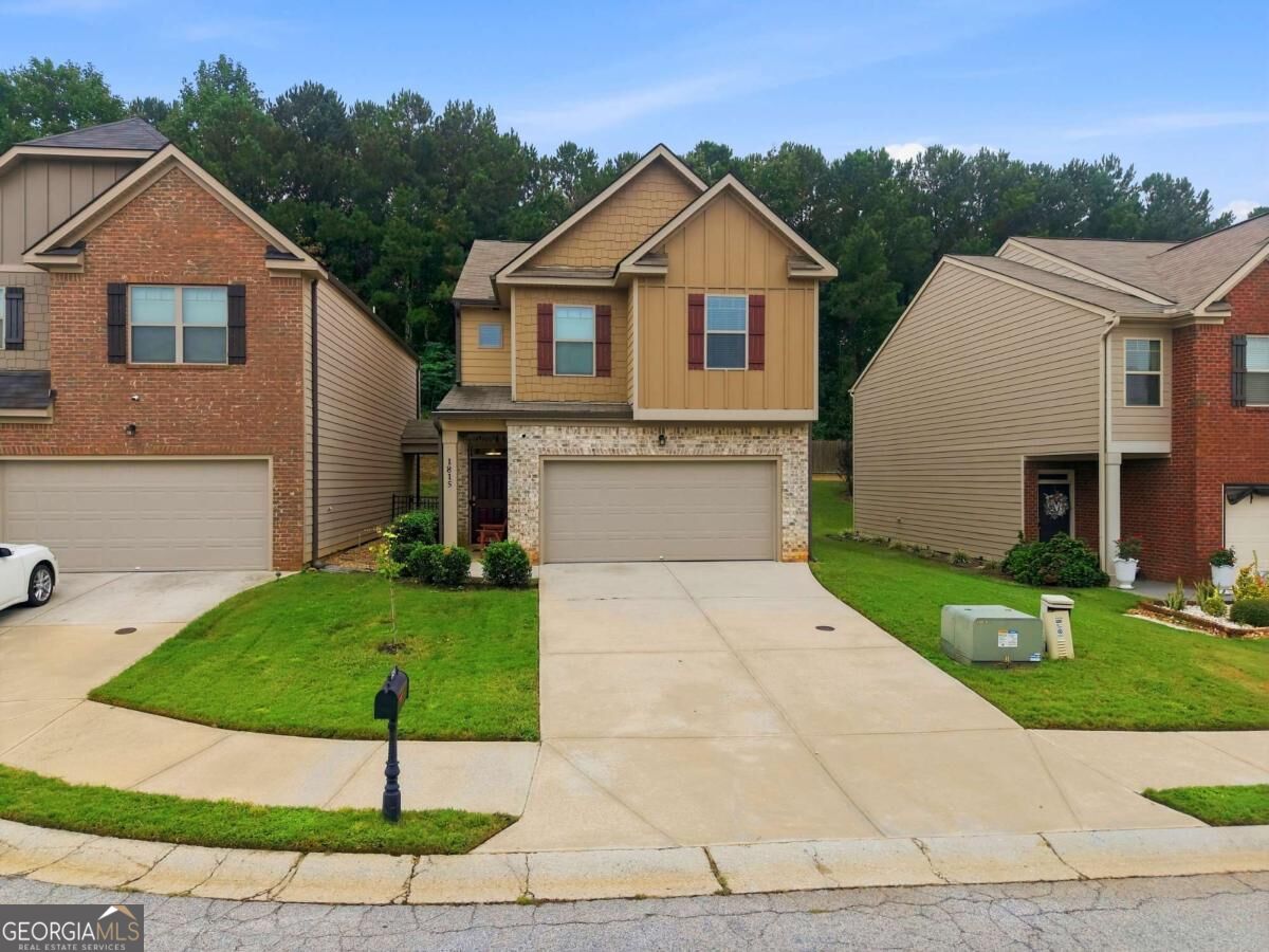 1815 Labonte Parkway Property Photo 1