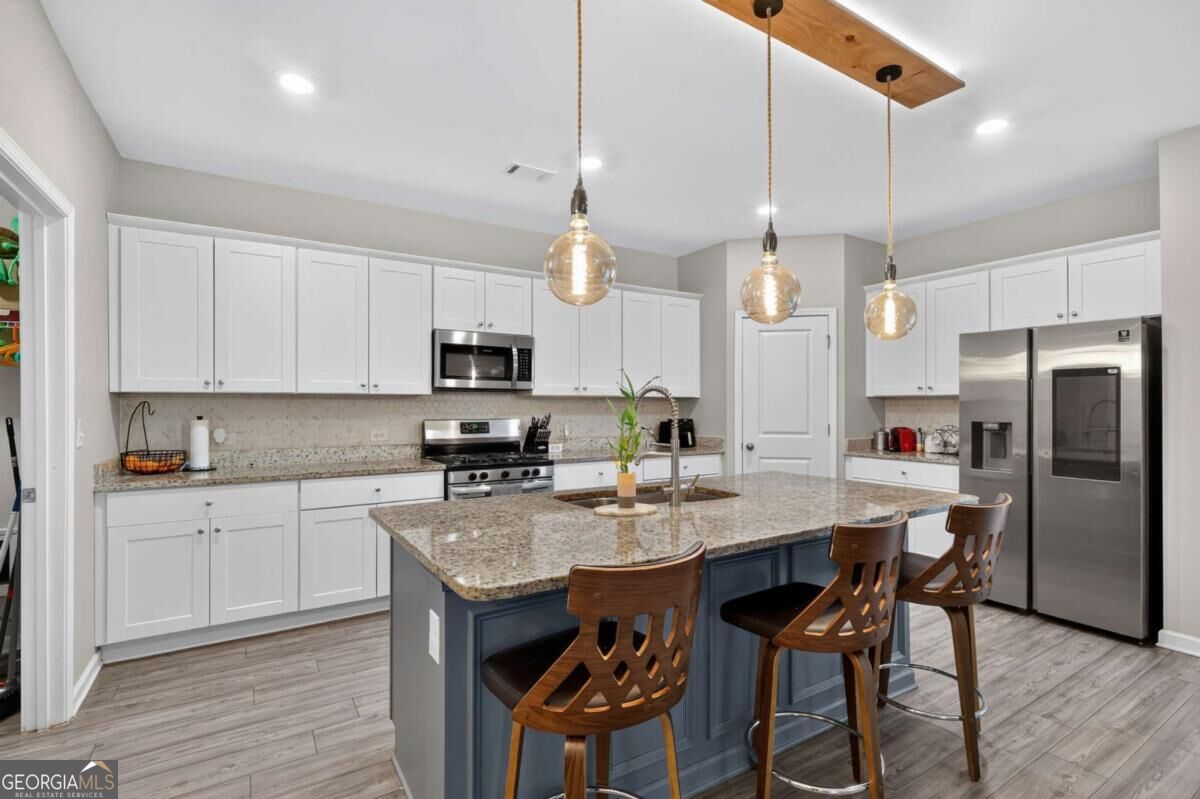 4617 Waxwing Street Property Photo 13