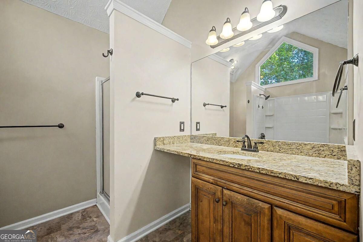 204 Spring Circle Property Photo 15