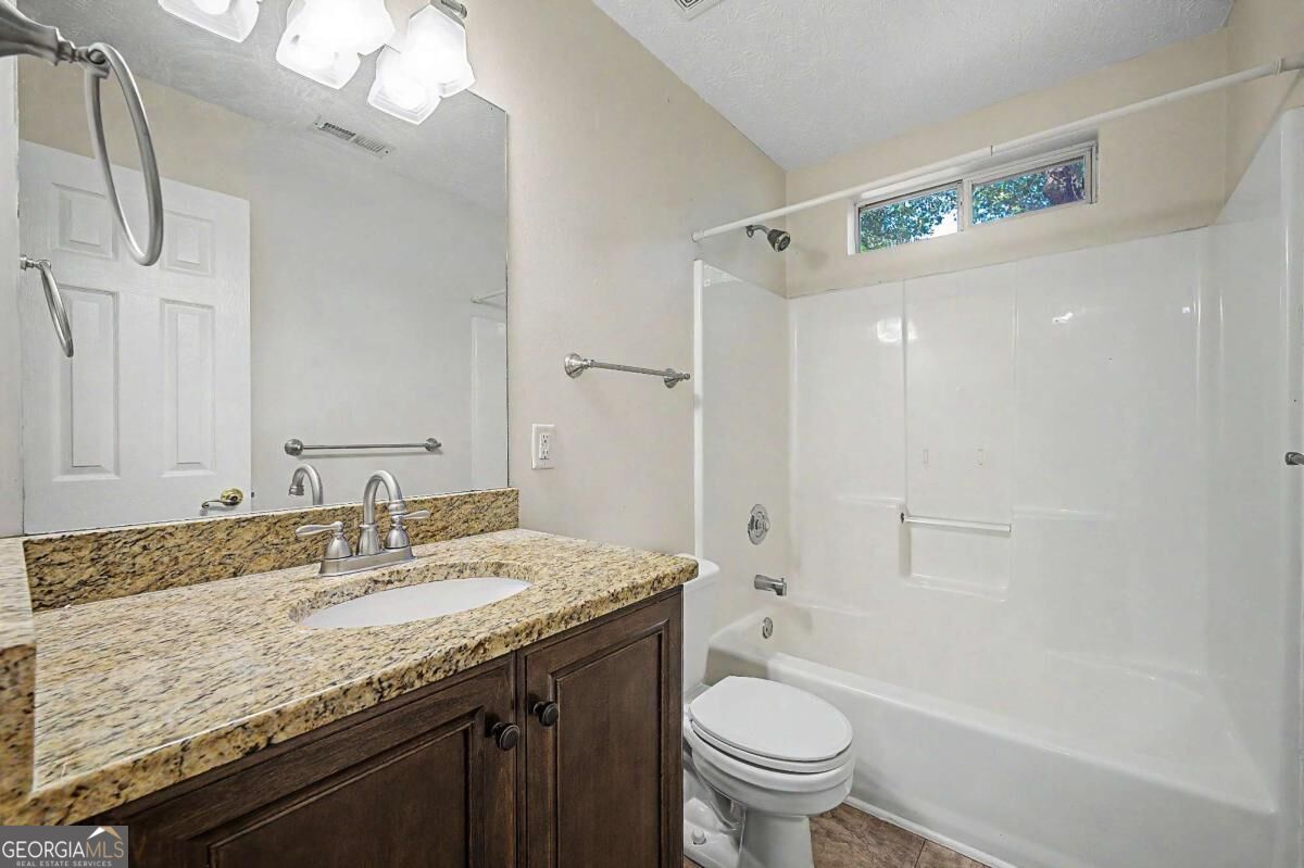 204 Spring Circle Property Photo 18