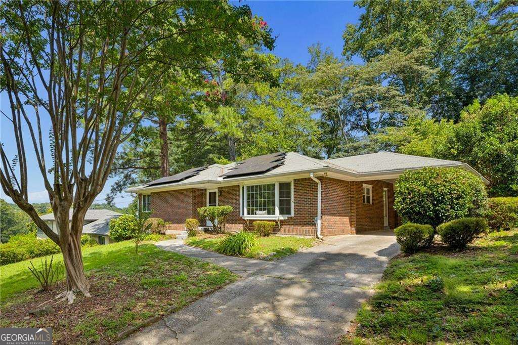 1232 Carol Lane Ne Property Photo 2