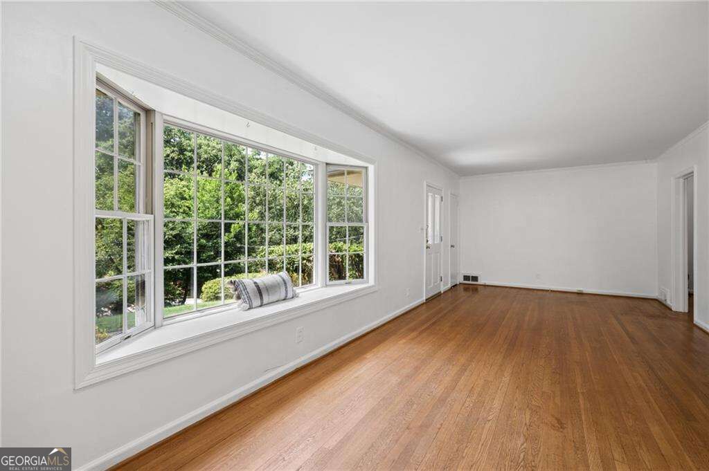 1232 Carol Lane Ne Property Photo 10
