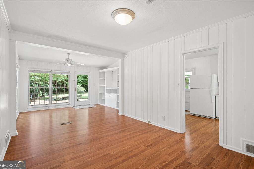 1232 Carol Lane Ne Property Photo 16