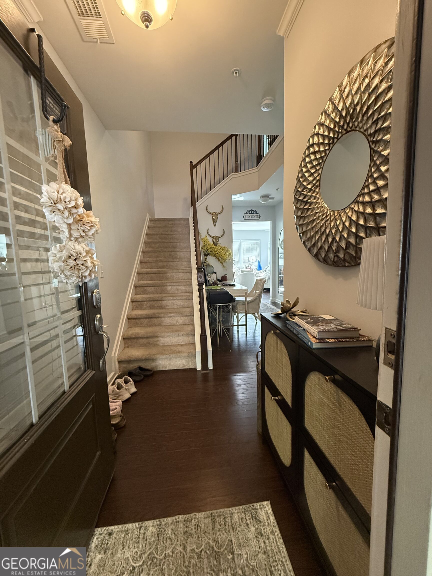 1241 Foxcroft Lane Property Photo 8
