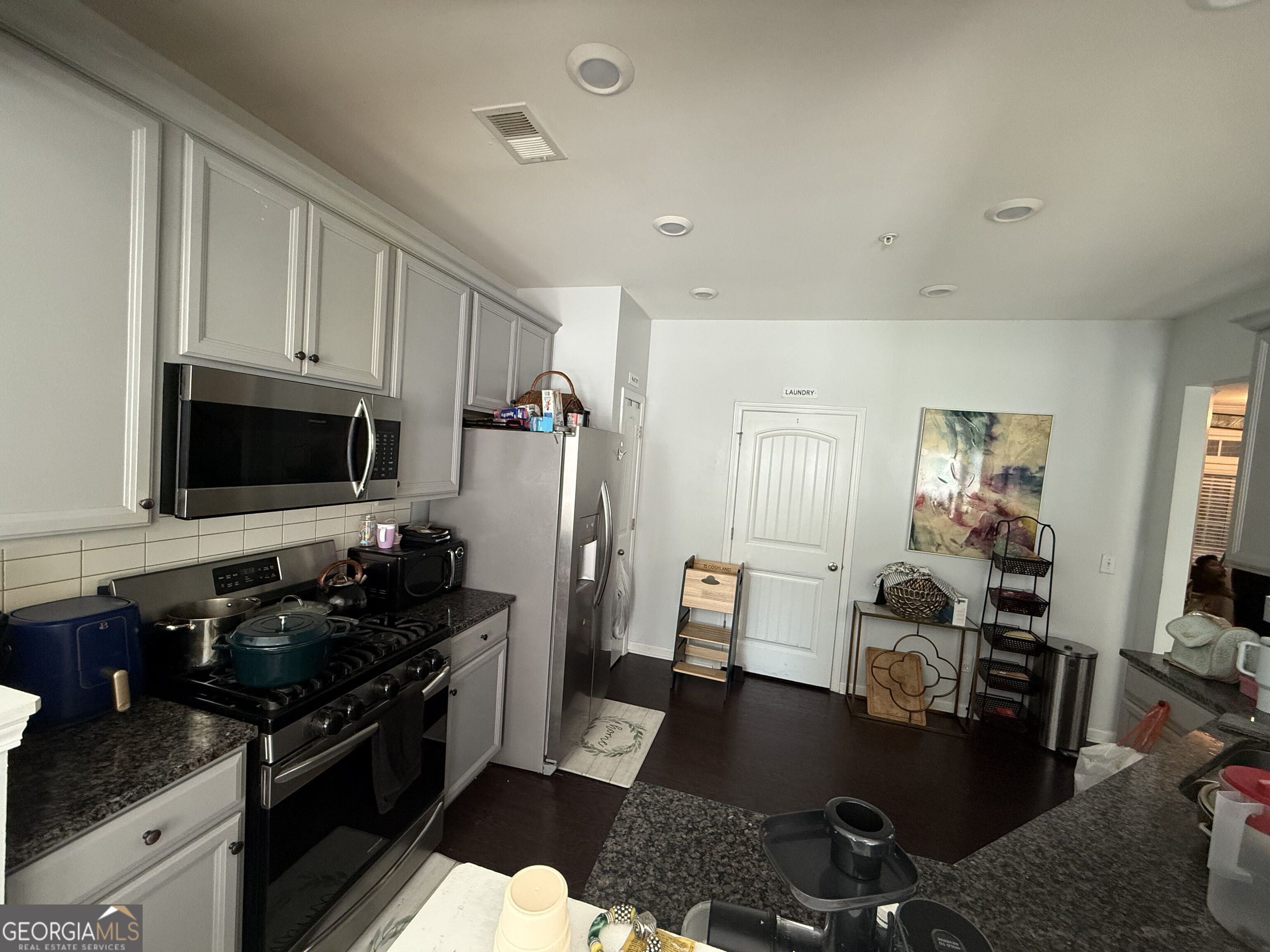 1241 Foxcroft Lane Property Photo 14