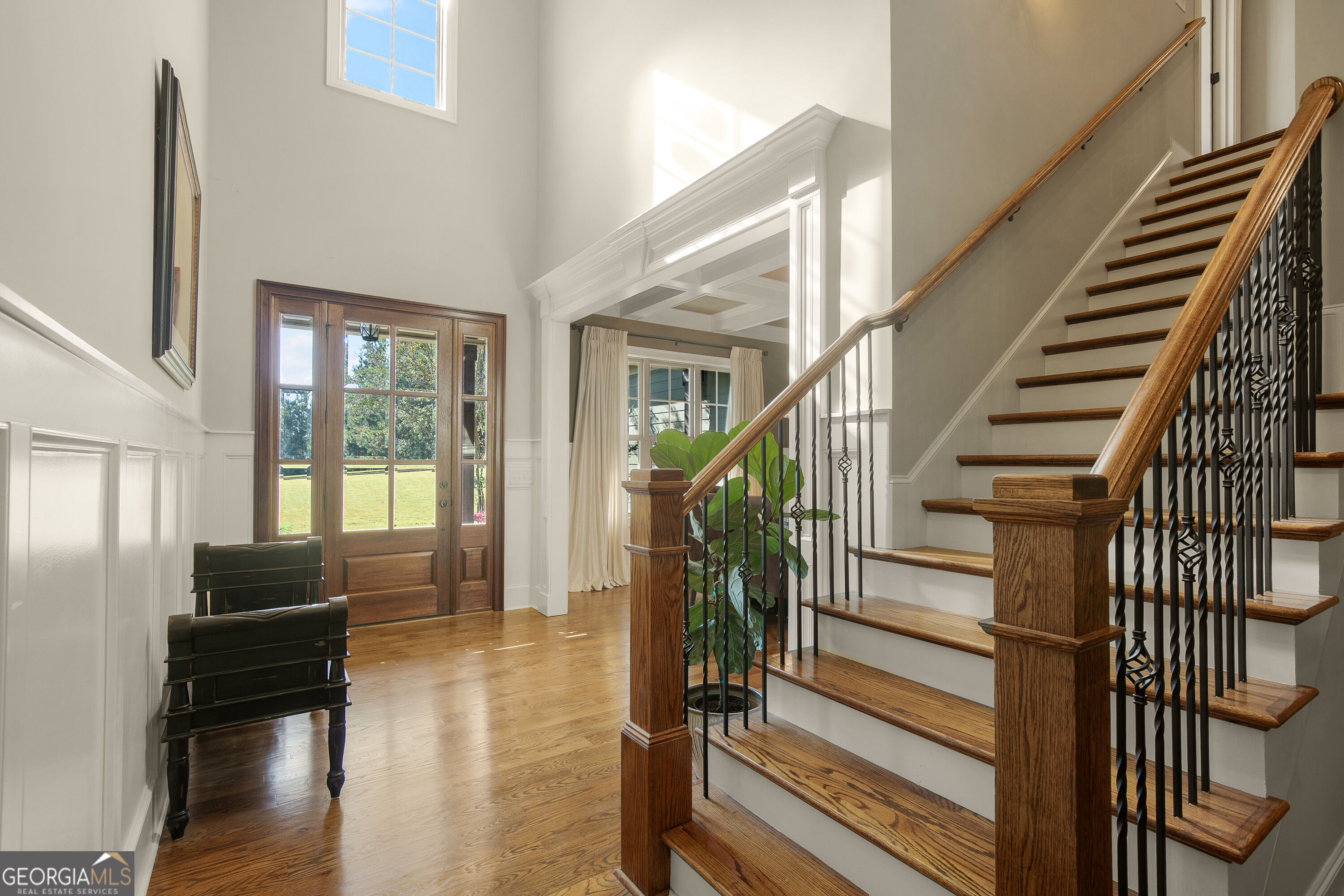 28 Evergold Court Property Photo 6