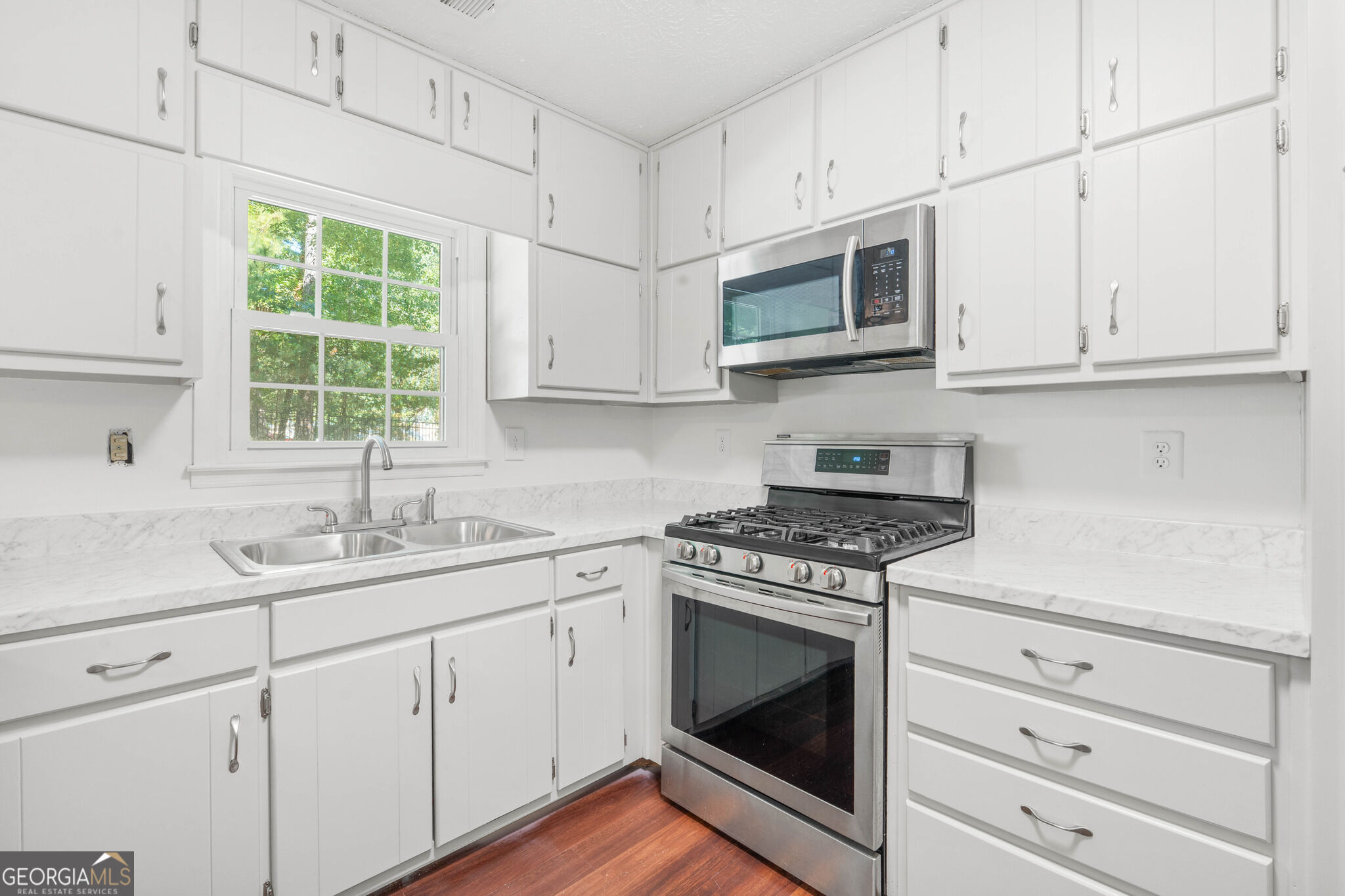 200 Chardonay Court Property Photo 12