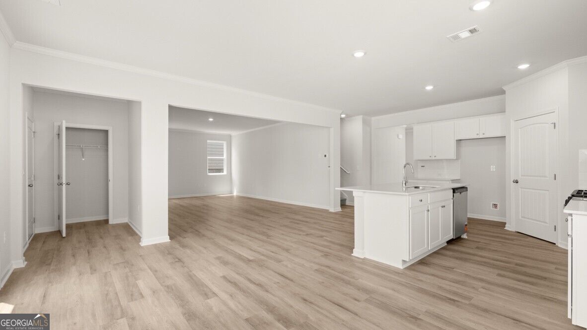 76 Lambton Place Property Photo 10
