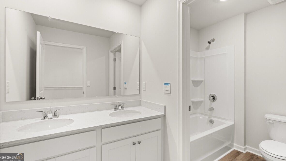 76 Lambton Place Property Photo 29