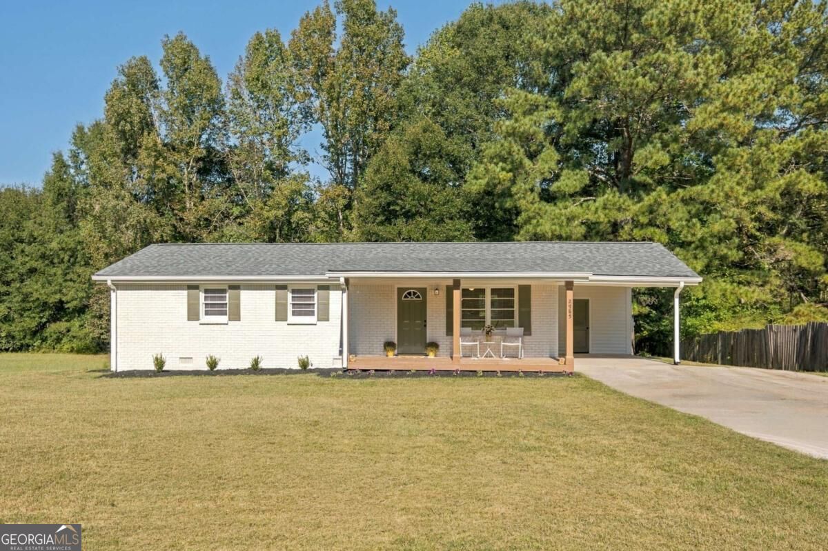 2985 Valley View Drive Property Photo 5