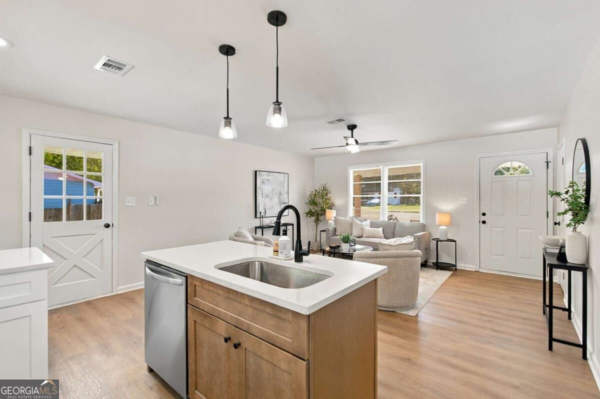 2985 Valley View Drive Property Photo 15