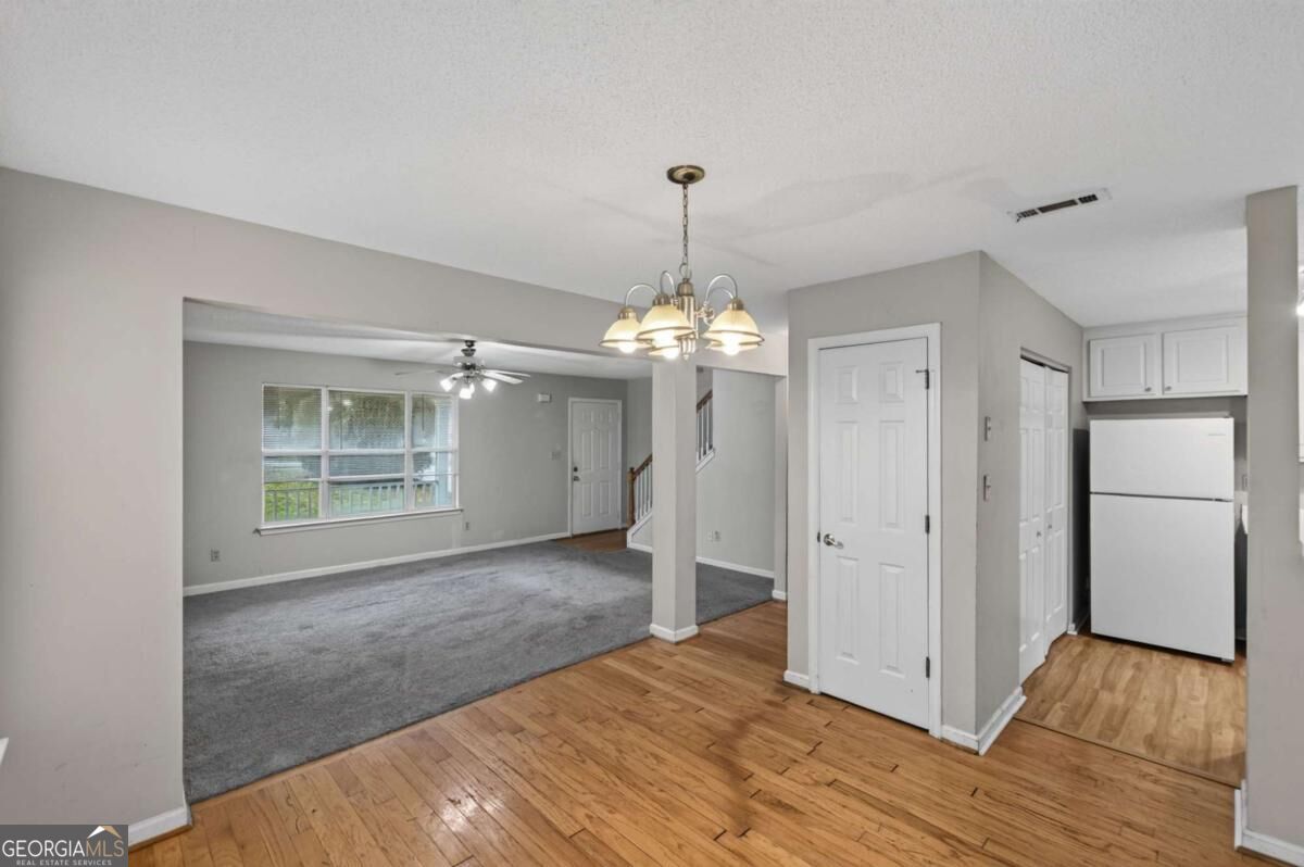 807 Tramore Drive Property Photo 2