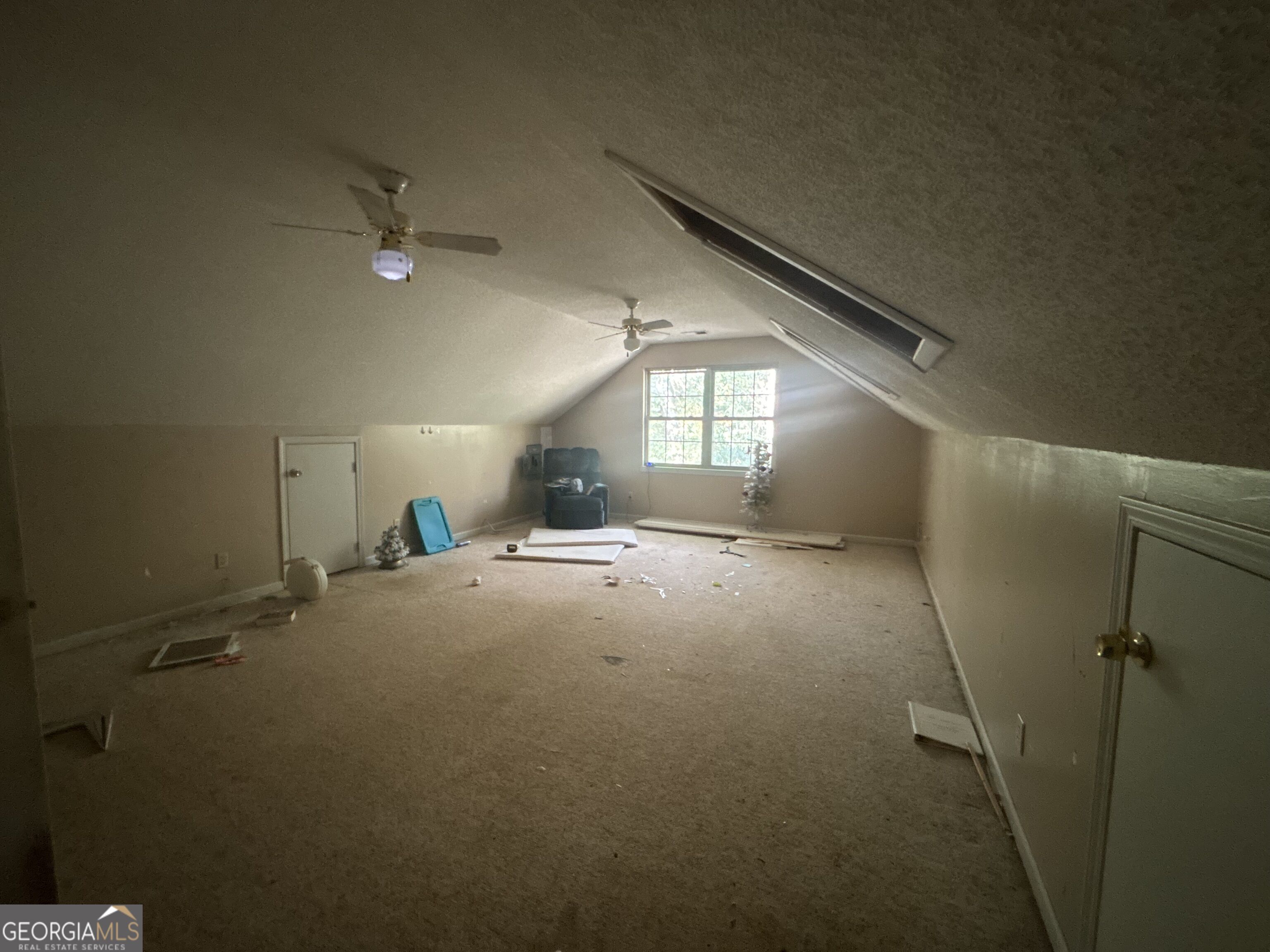 1990 Hewell Road Nw Property Photo 24