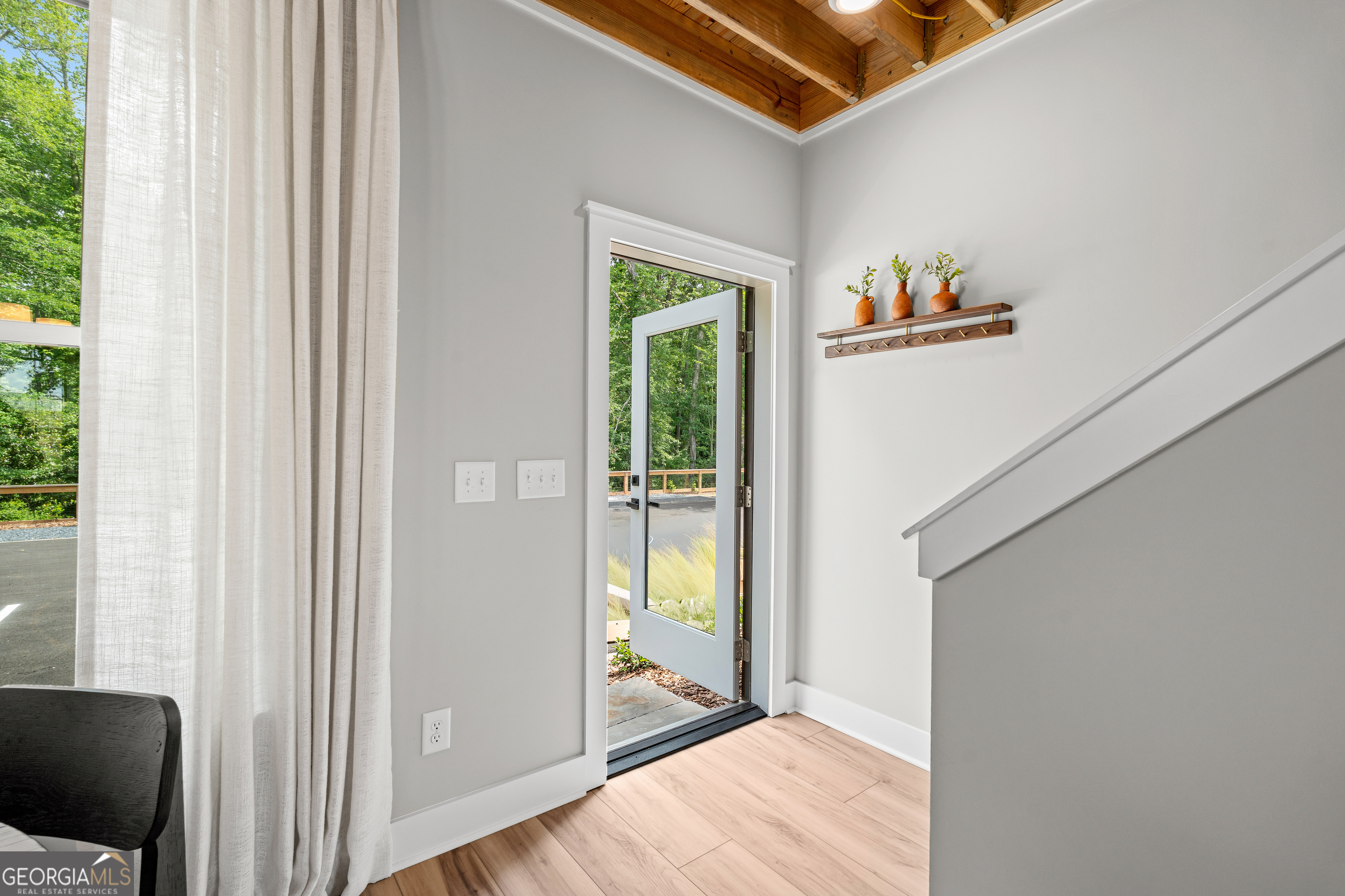 667 5th Street Property Photo 33