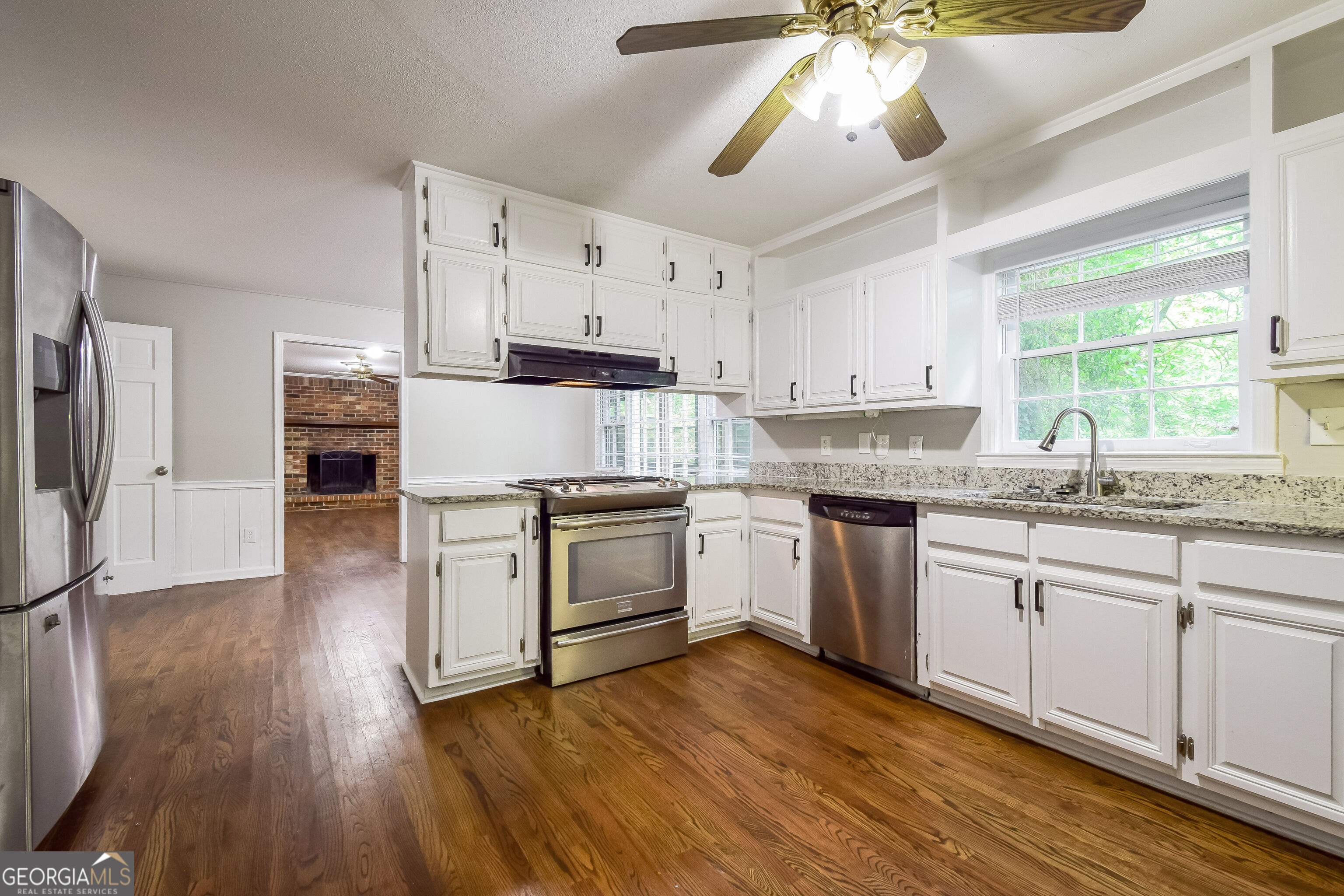 4533 Holliston Road Property Photo 3