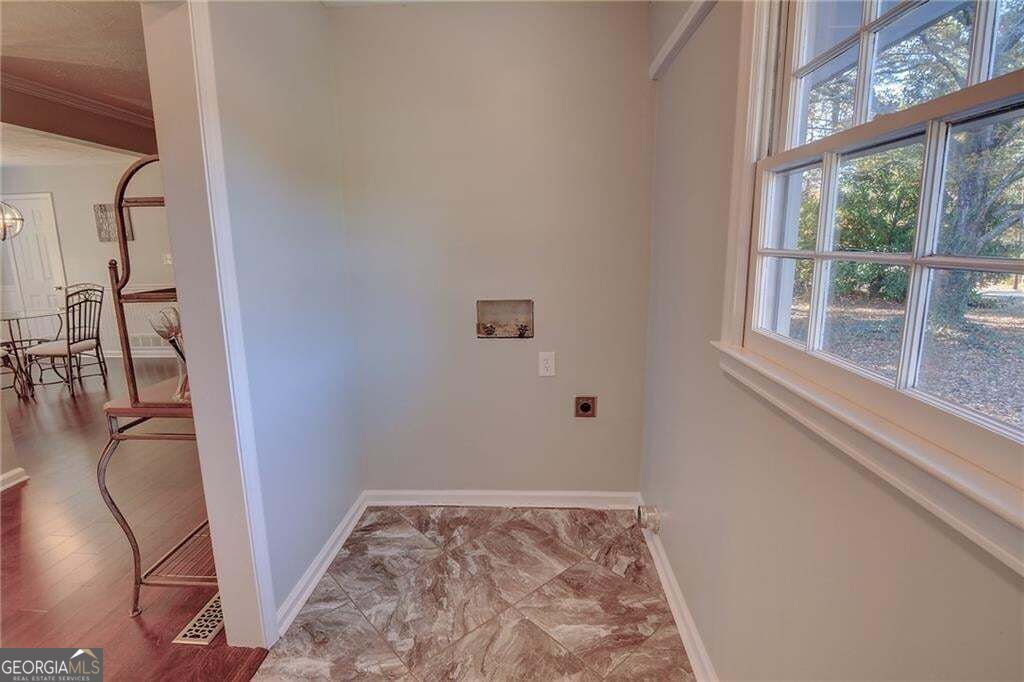3188 Robin Lane Nw Property Photo 12