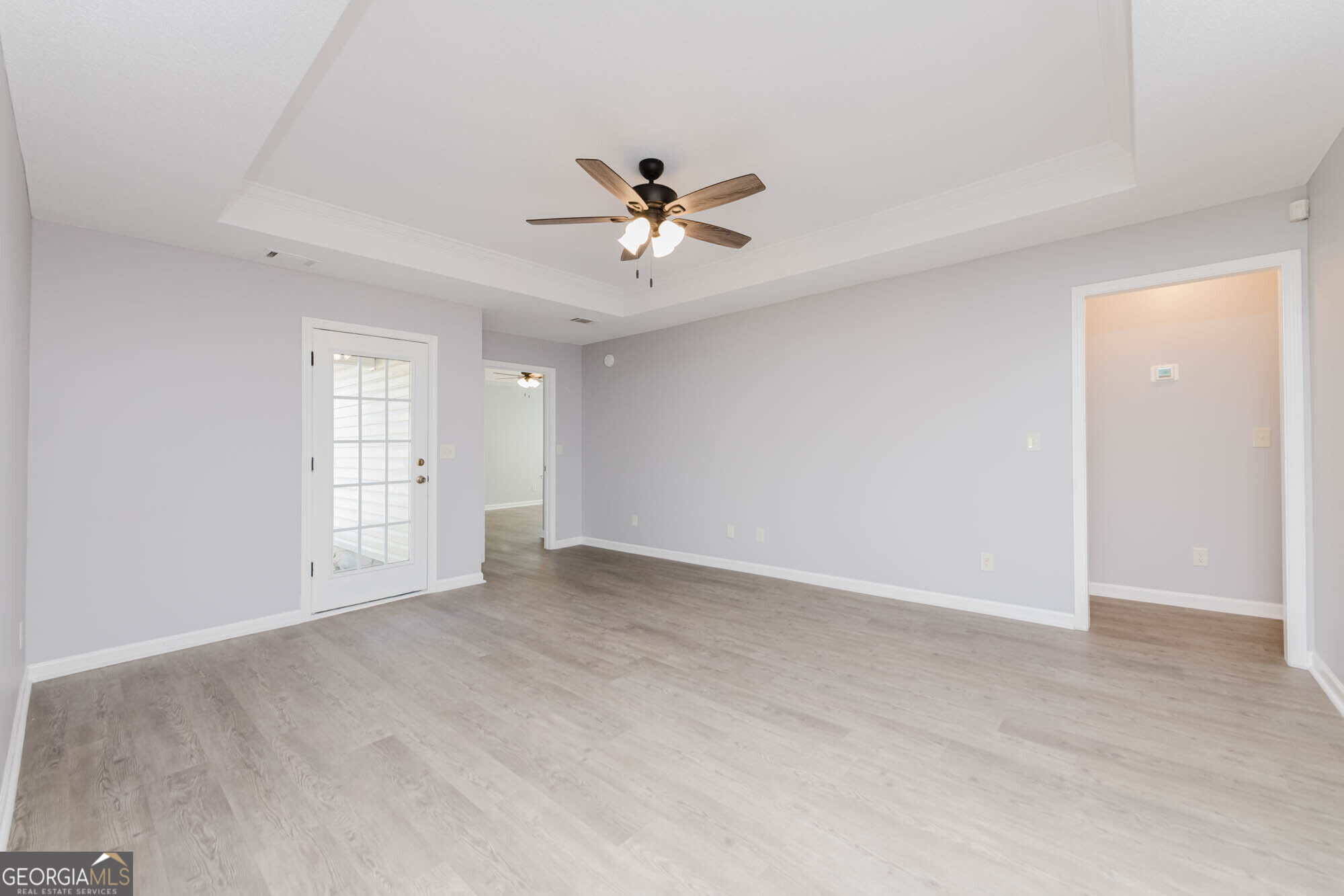 216 Laurel Woods Drive Property Photo 10