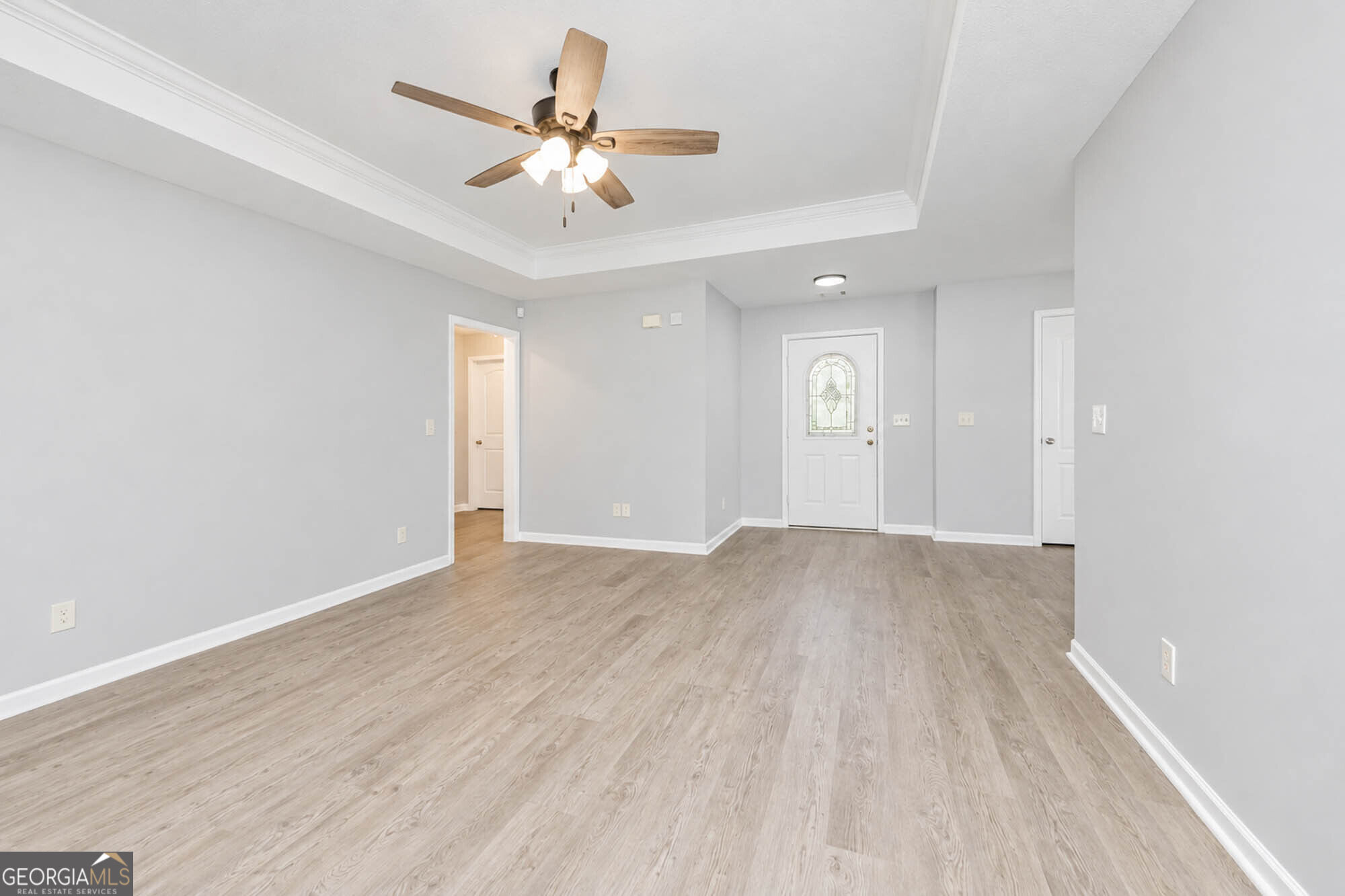 216 Laurel Woods Drive Property Photo 11