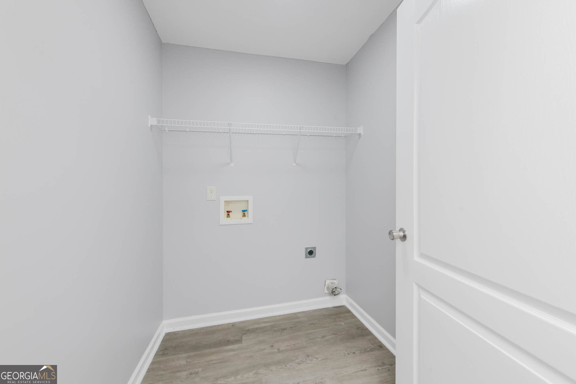 216 Laurel Woods Drive Property Photo 28