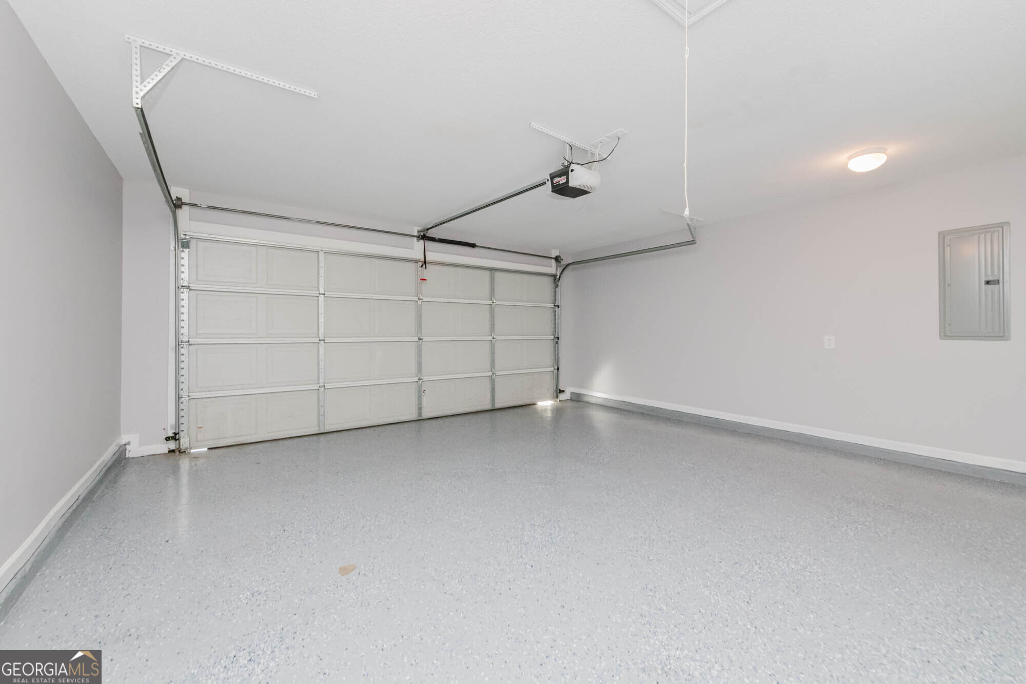 216 Laurel Woods Drive Property Photo 29