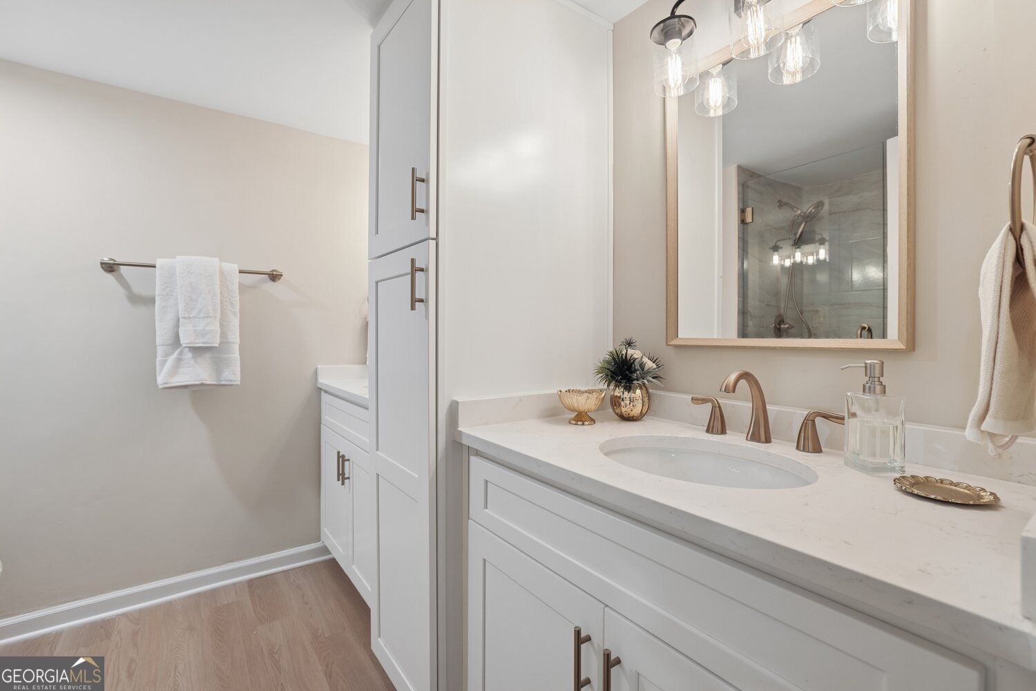6851 Roswell Road # F19 Property Photo 5